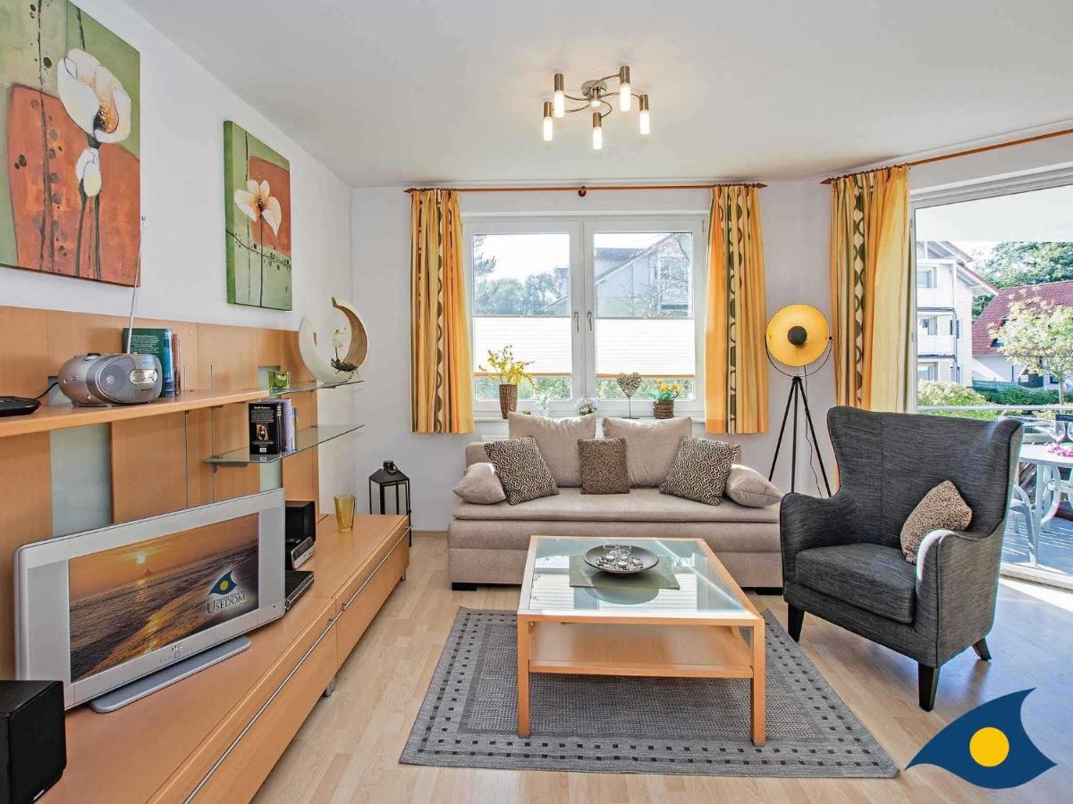 Apartment with Balcony photo 1