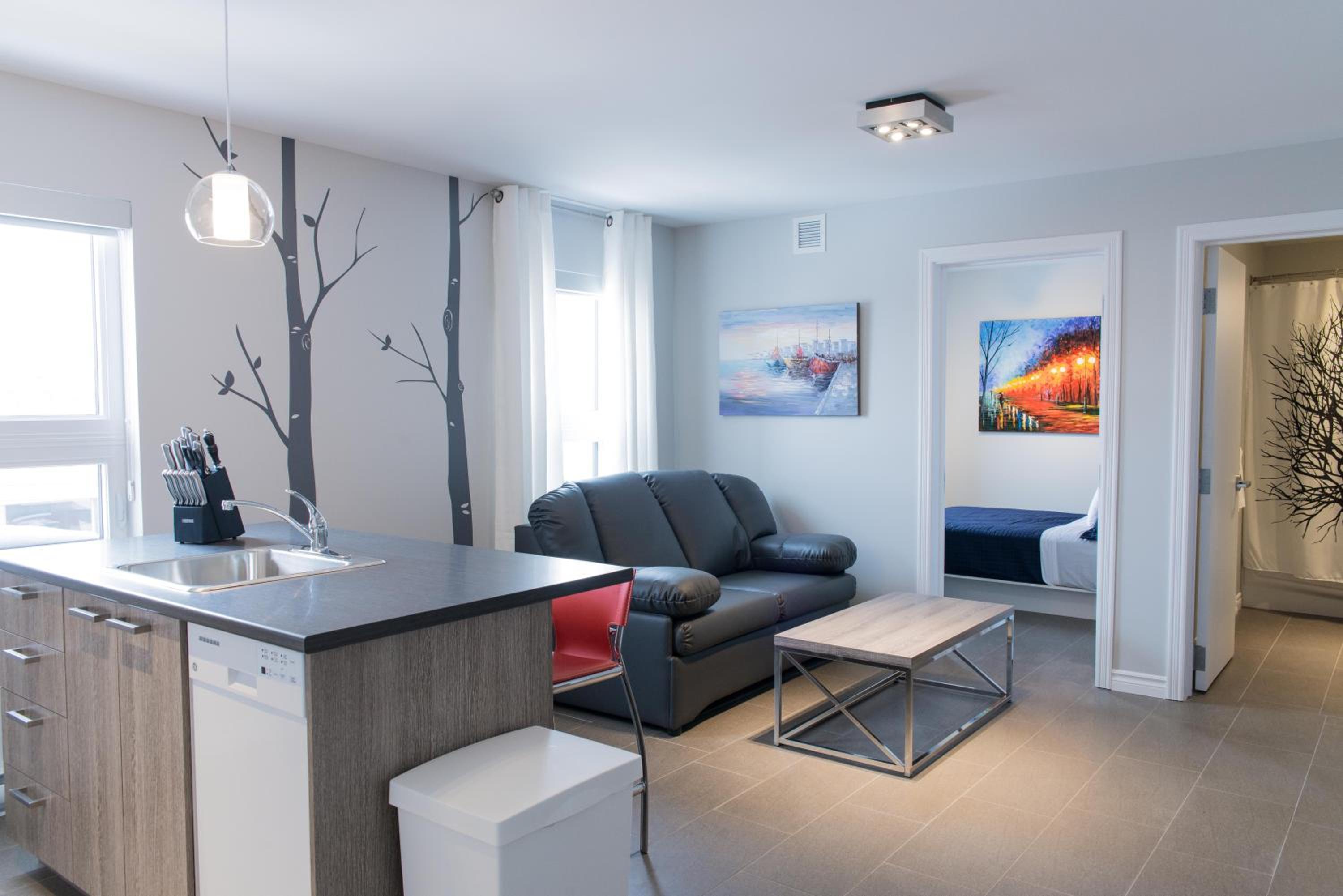 One-Bedroom Apartment - Photo 17
