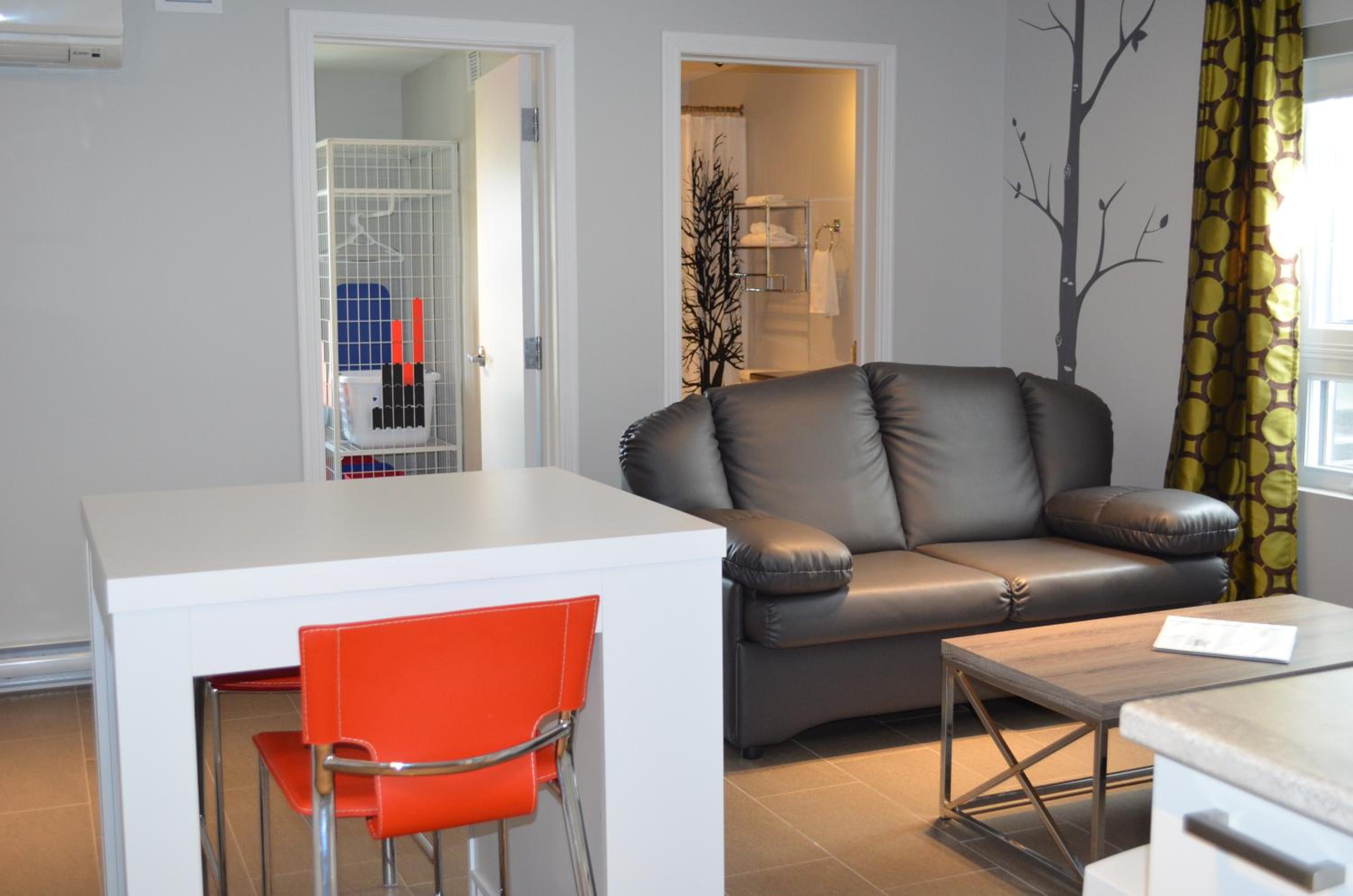 One-Bedroom Apartment - Photo 20
