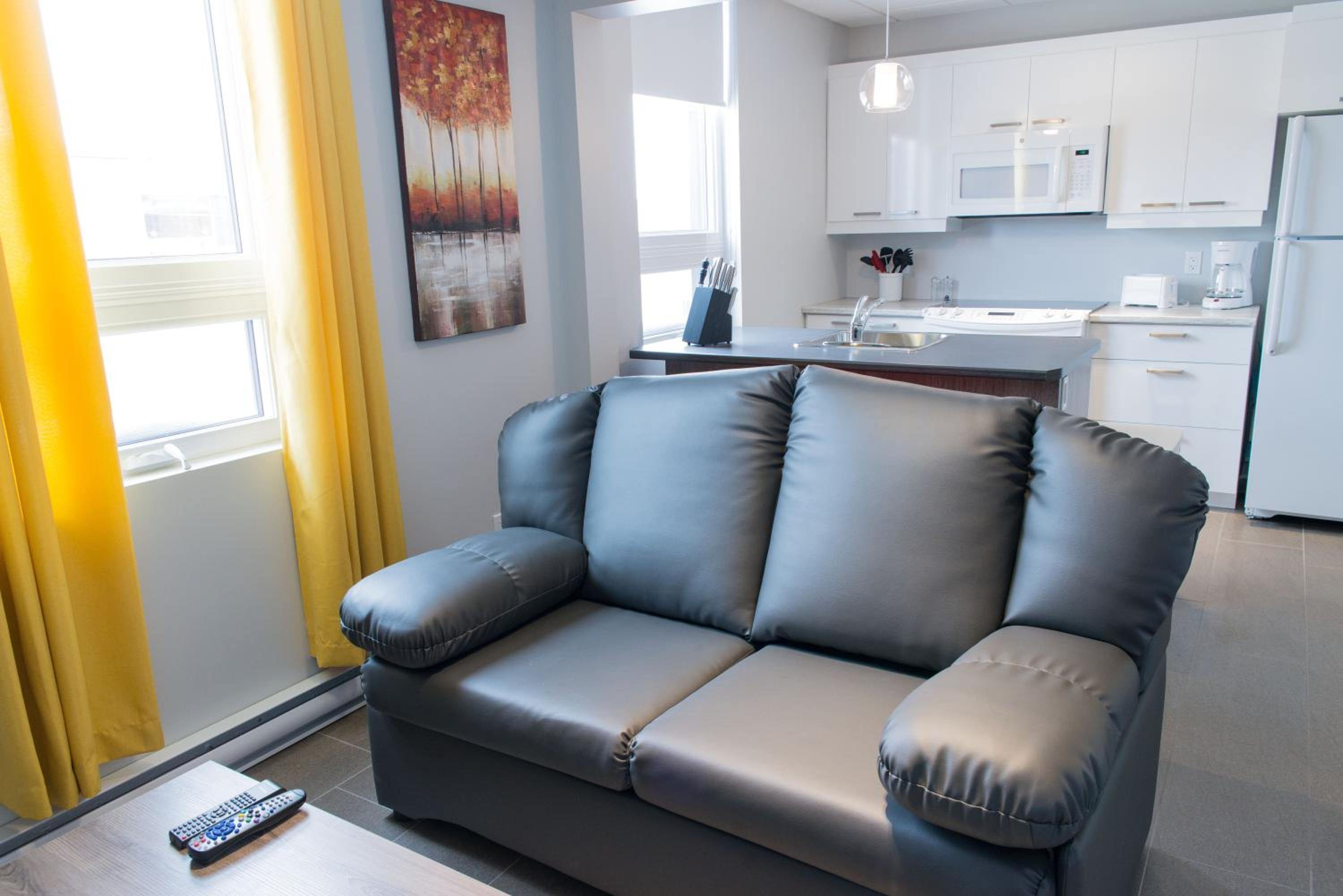One-Bedroom Apartment - Photo 27