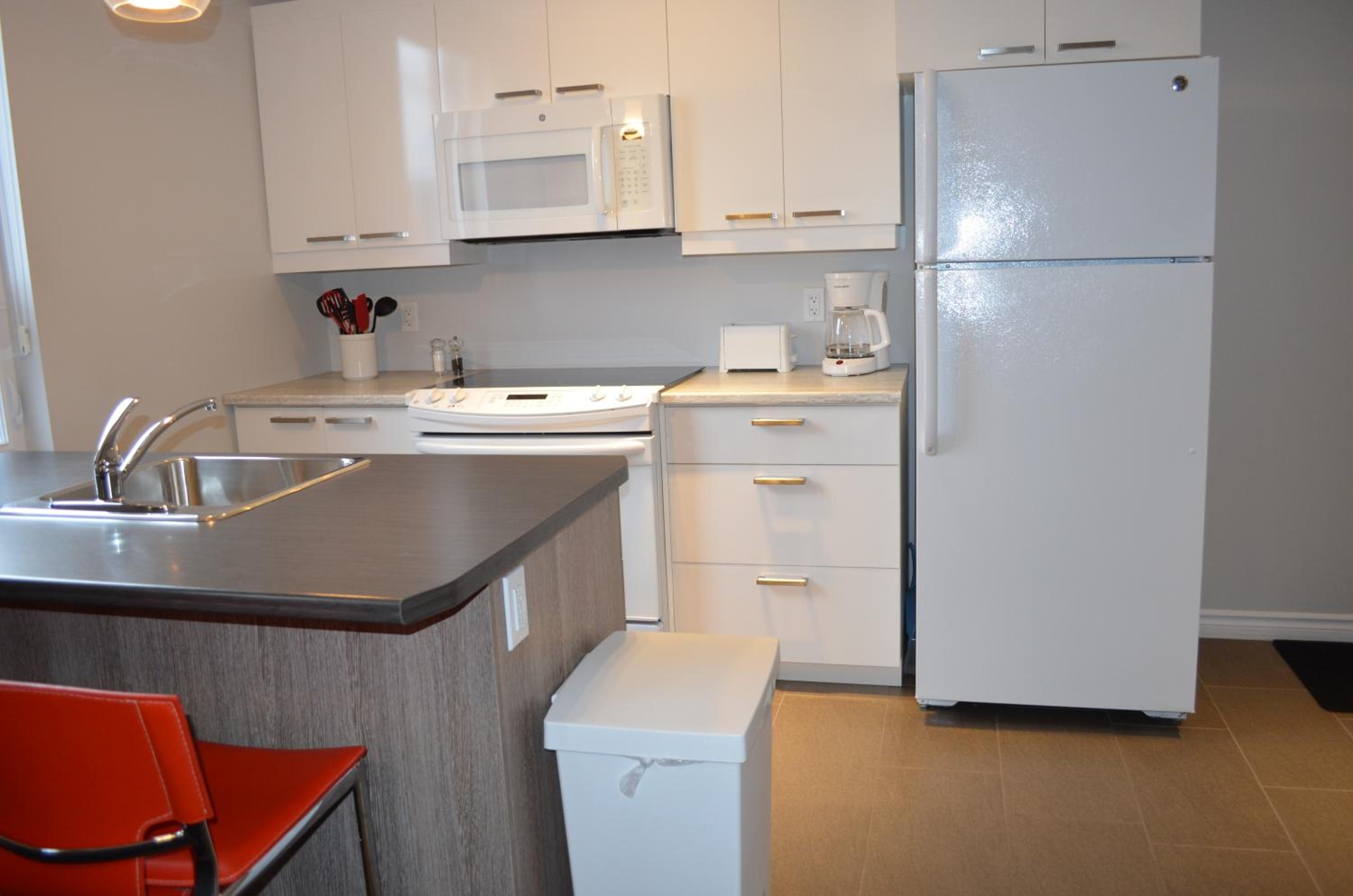 One-Bedroom Apartment - Photo 31