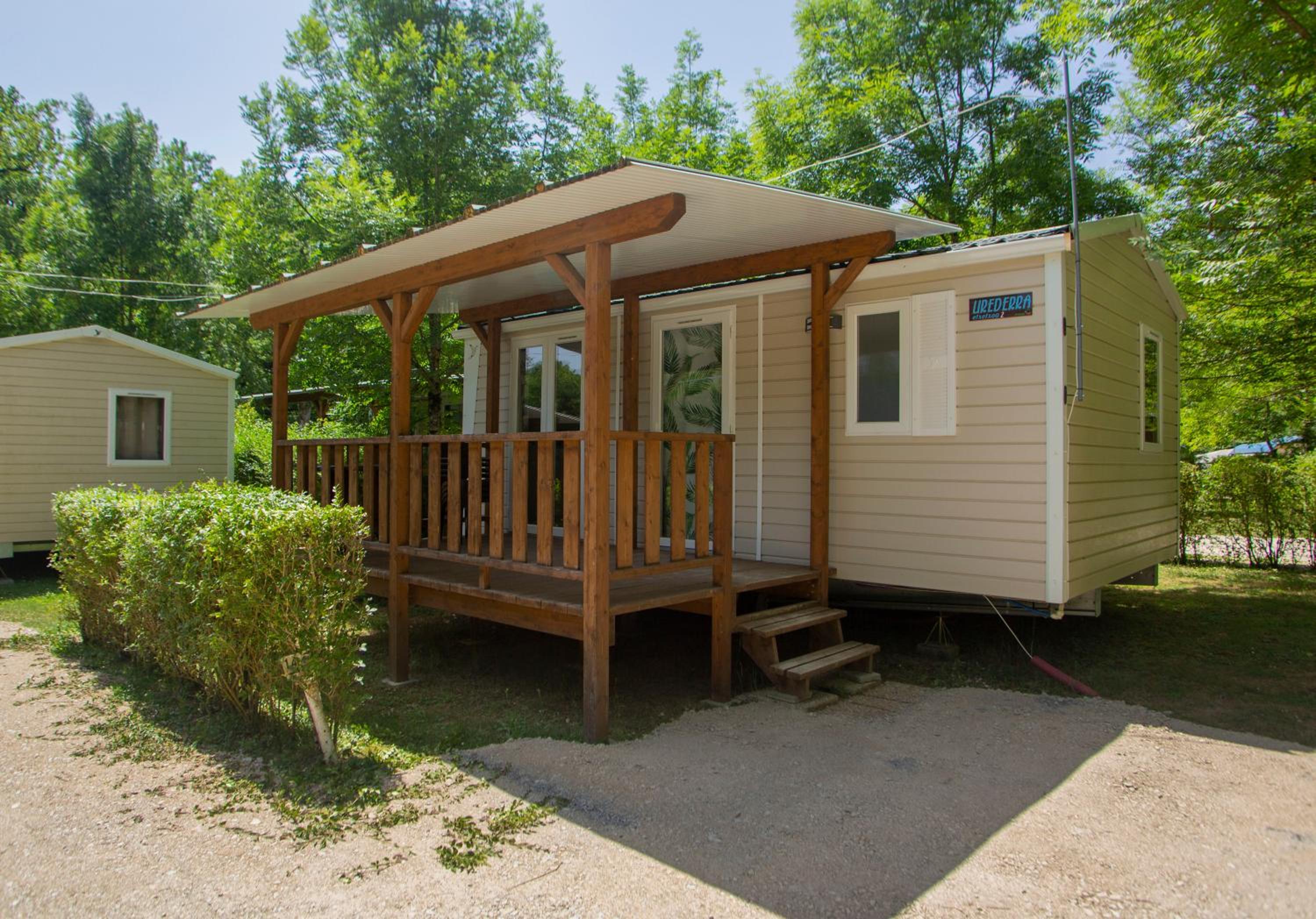 Mobile Home photo 3