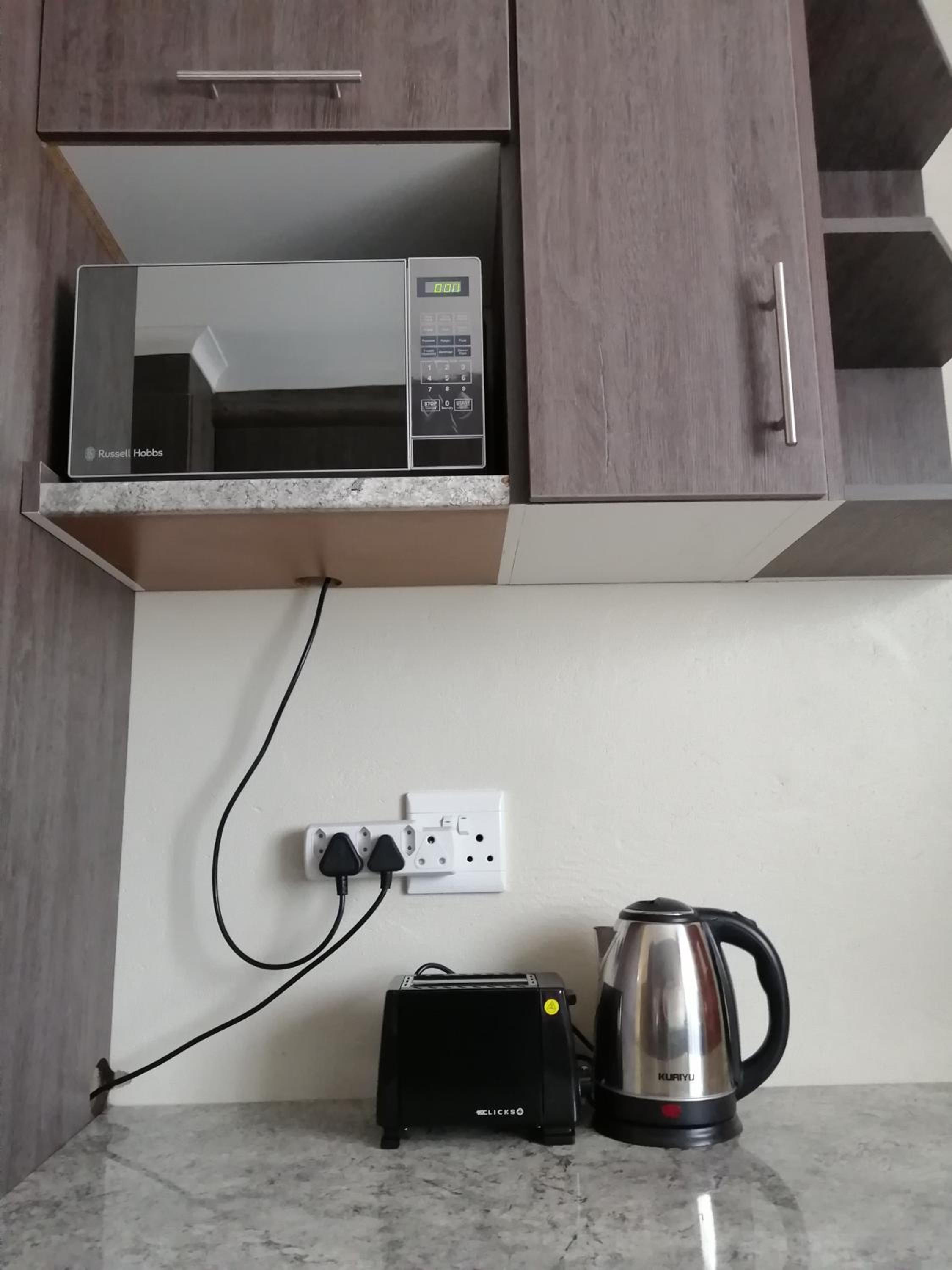 Two-Bedroom Apartment - Photo 16
