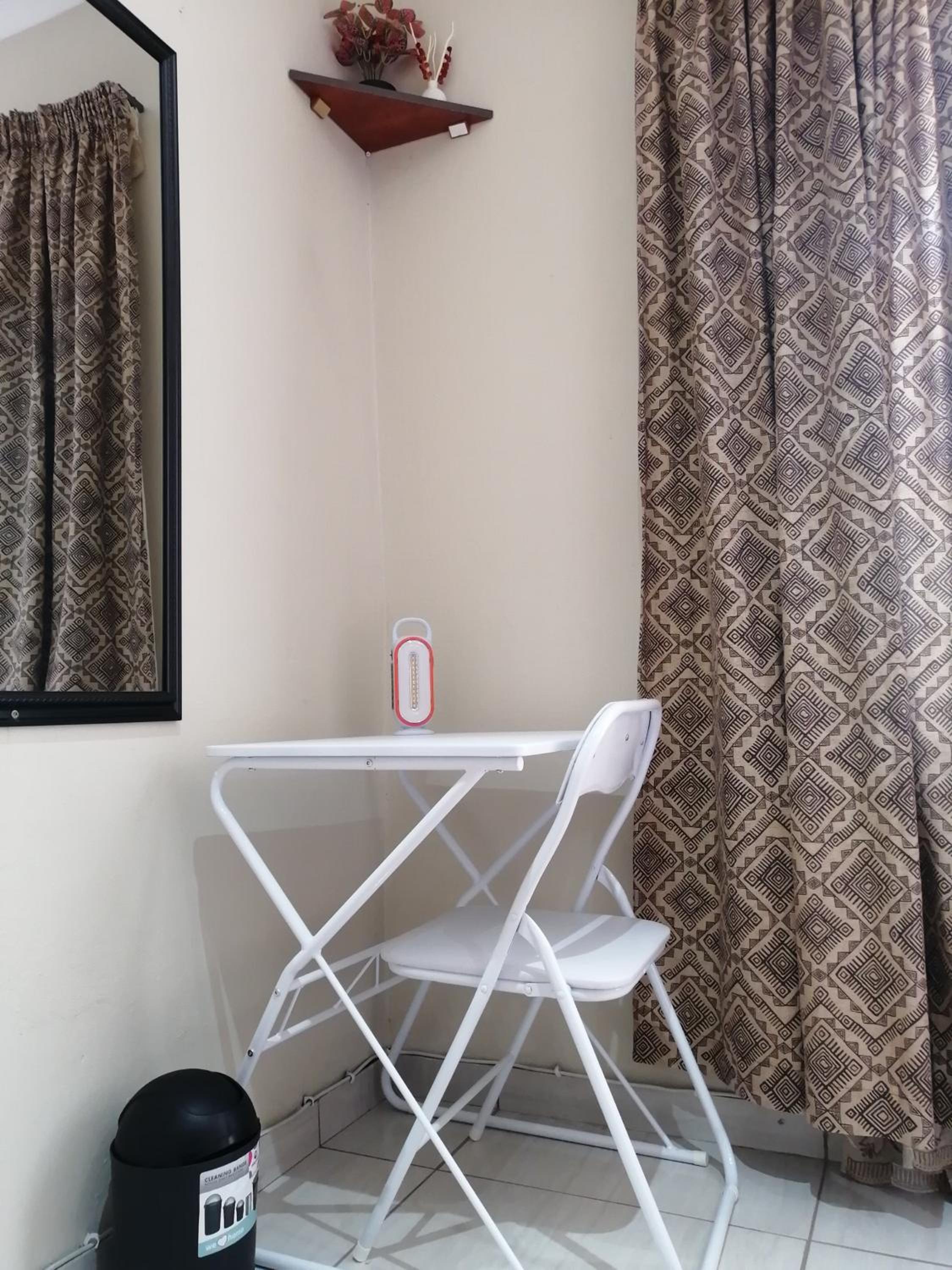 Two-Bedroom Apartment - Photo 21