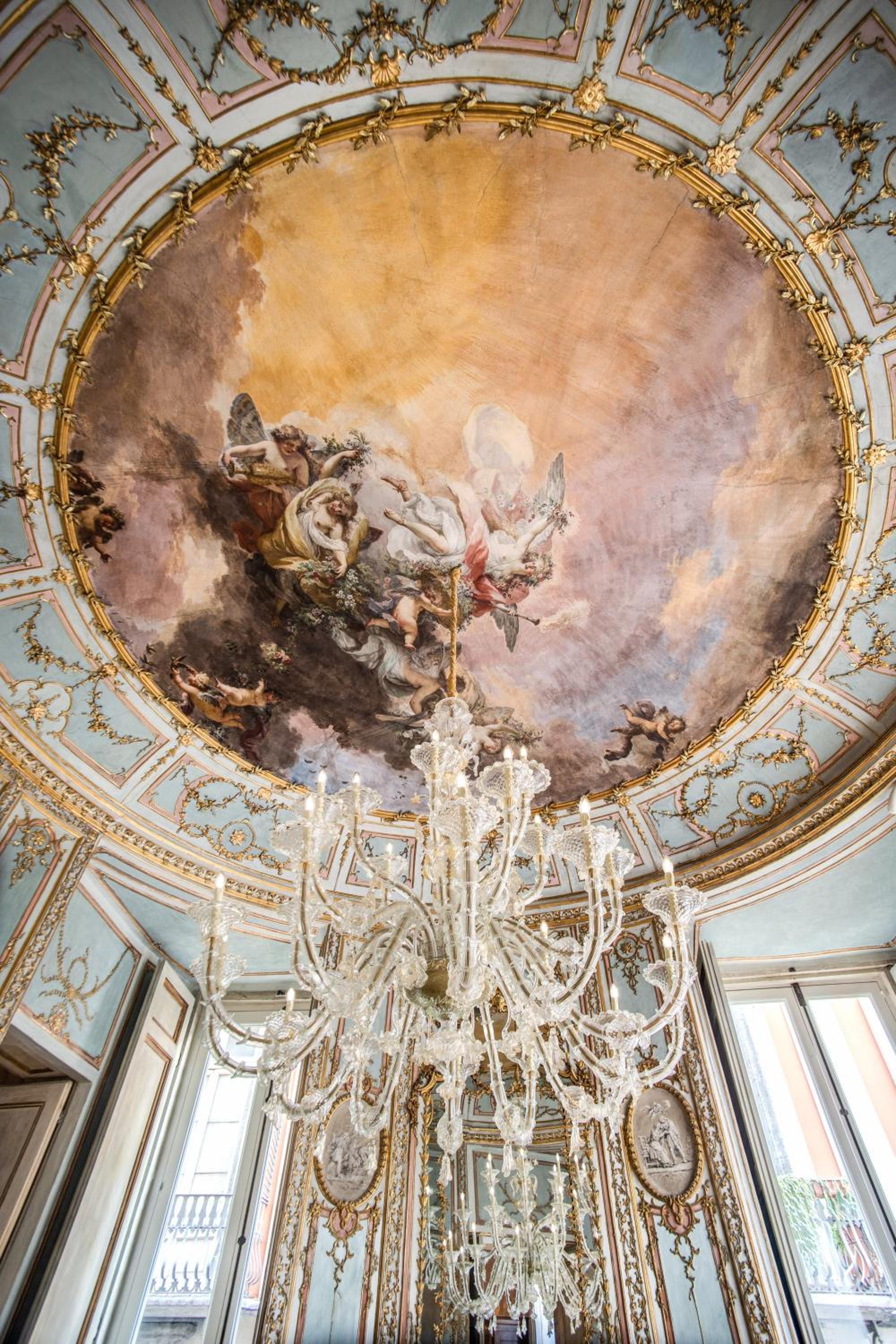 Superior King Room photo 2