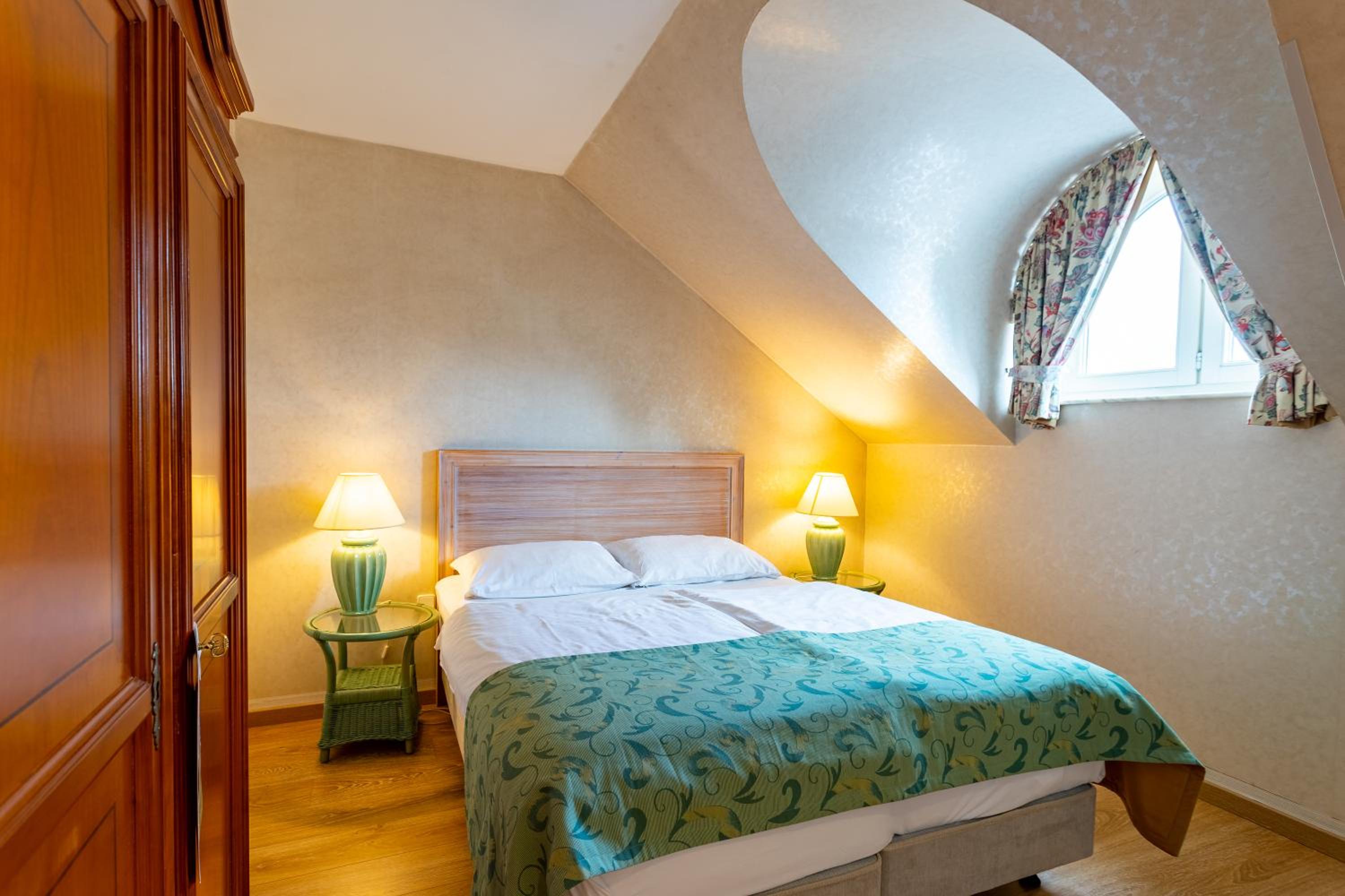 Standard Double Room - Photo 4