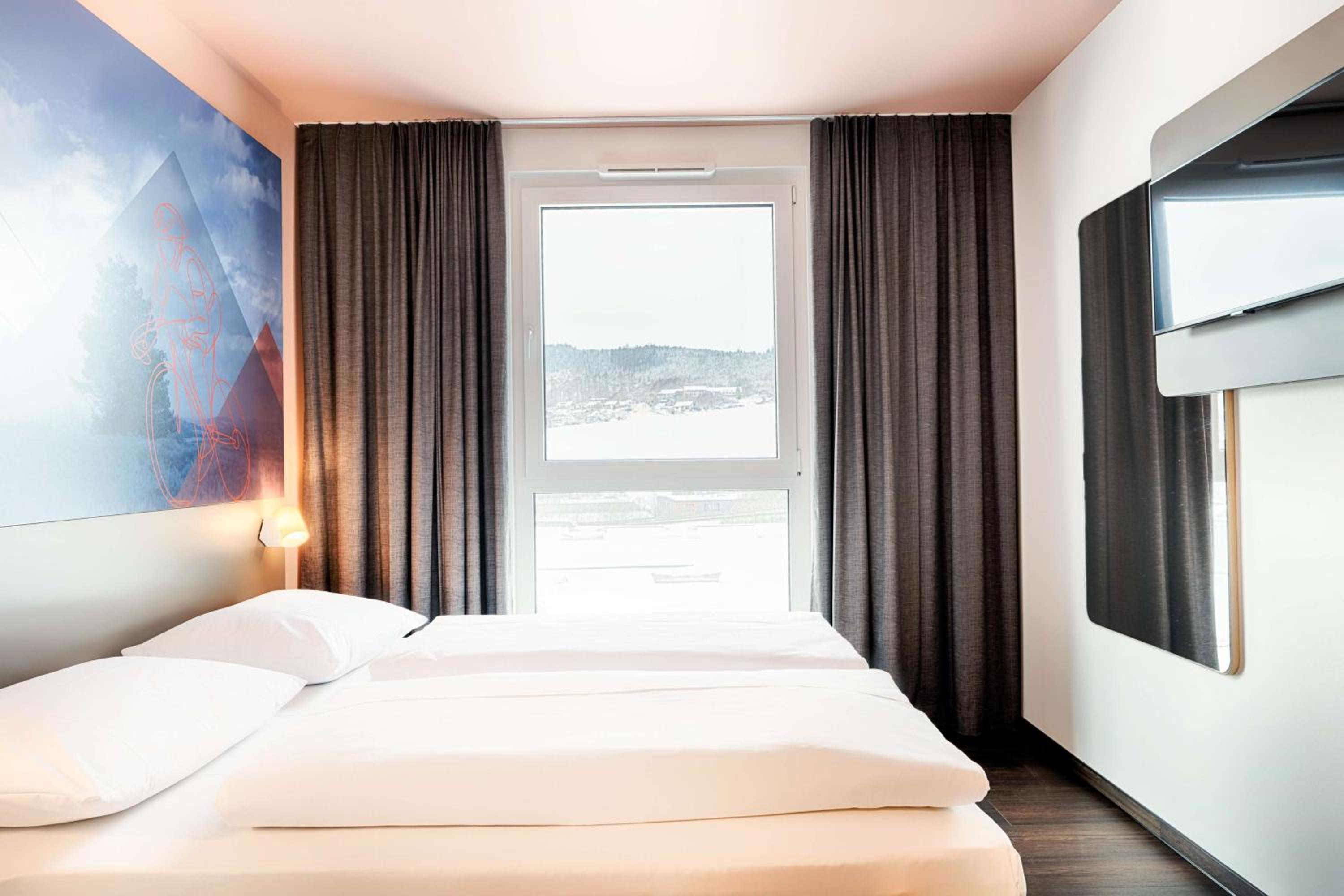 Double Room - Photo 4