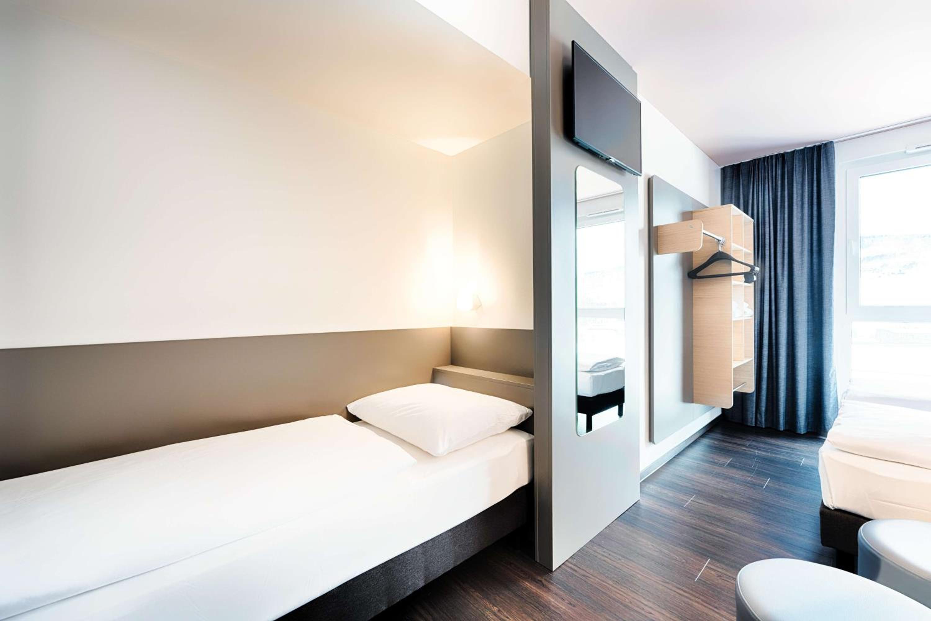 Triple Room - Photo 1