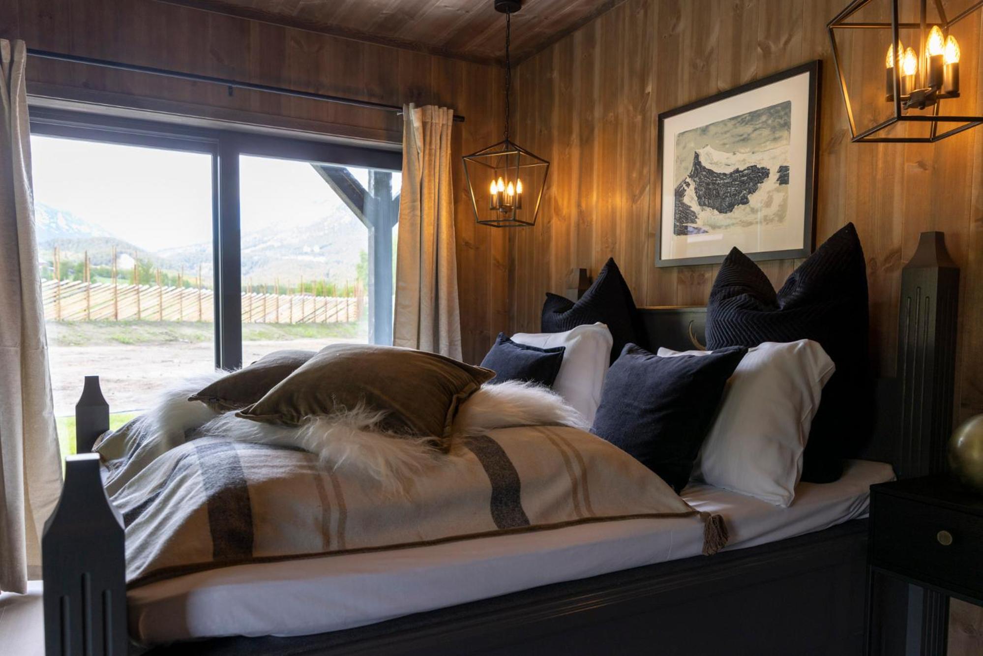 Deluxe Quadruple Room - Photo 3