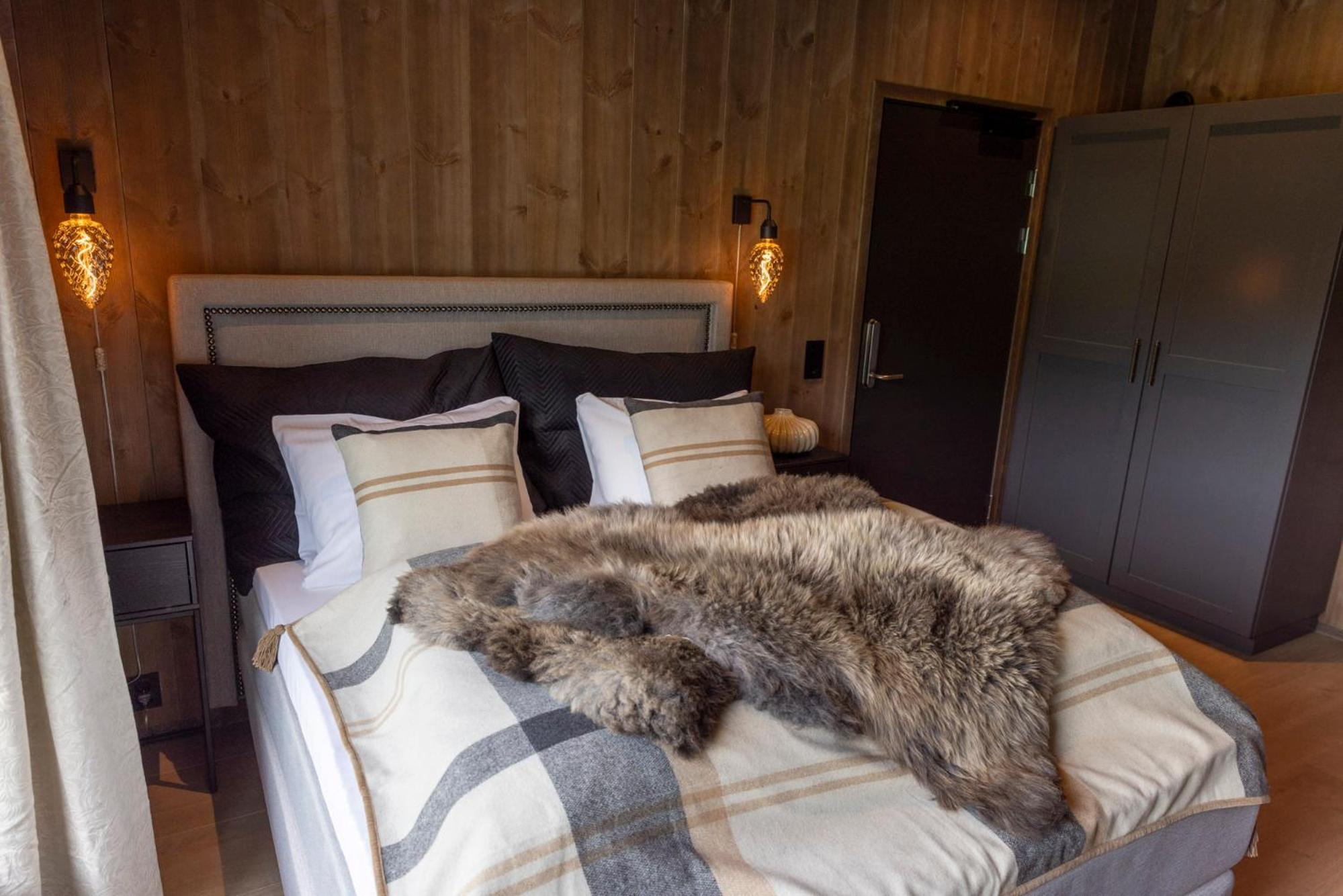 Deluxe Quadruple Room - Photo 12