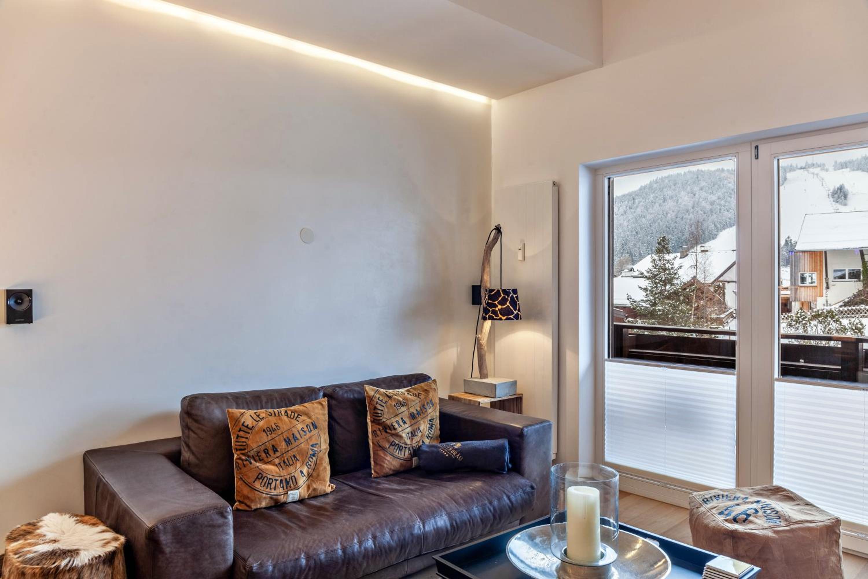 Two-Bedroom Deluxe Apartment with Garden View