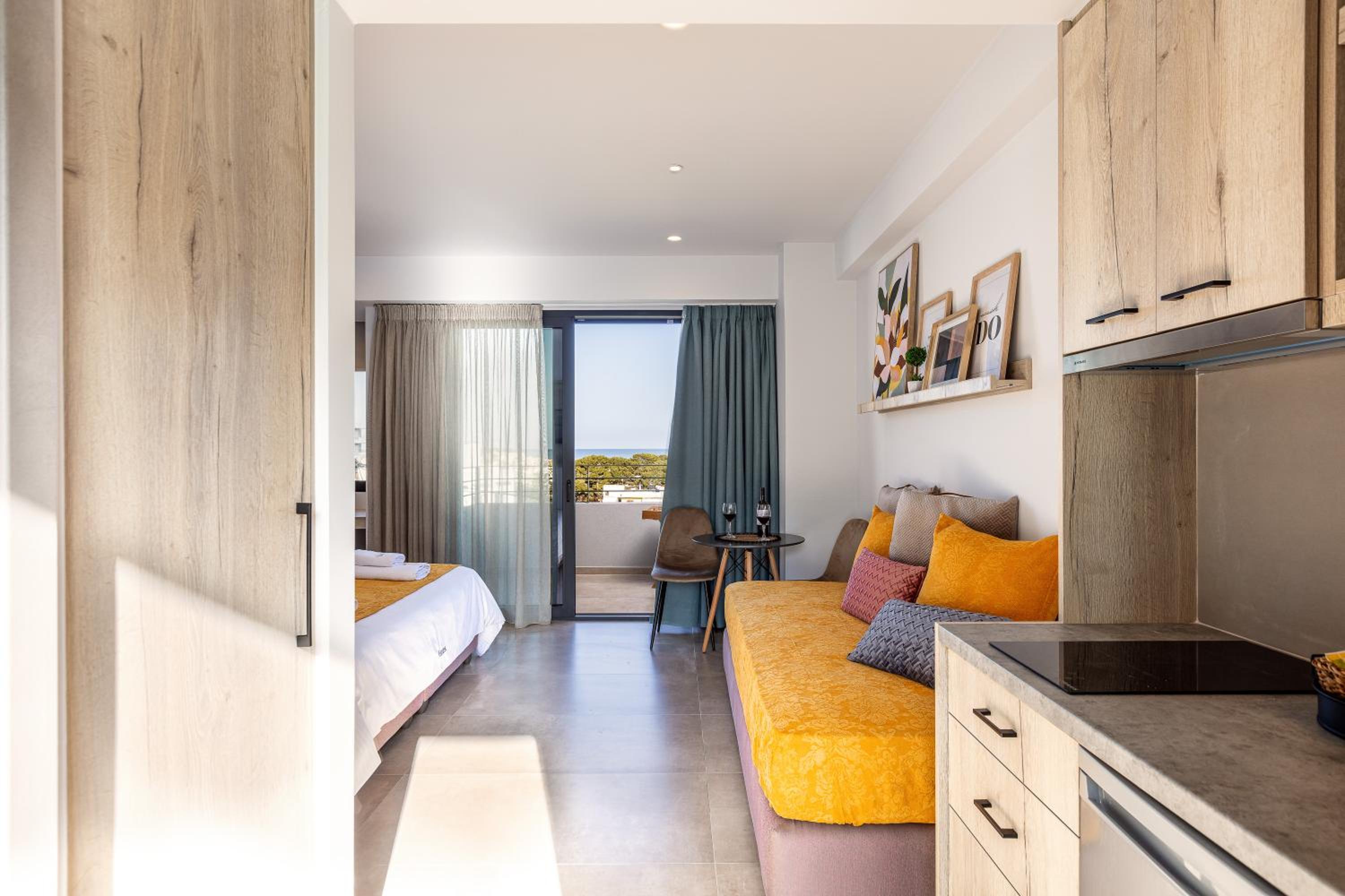 Superior Triple Room - Photo 3