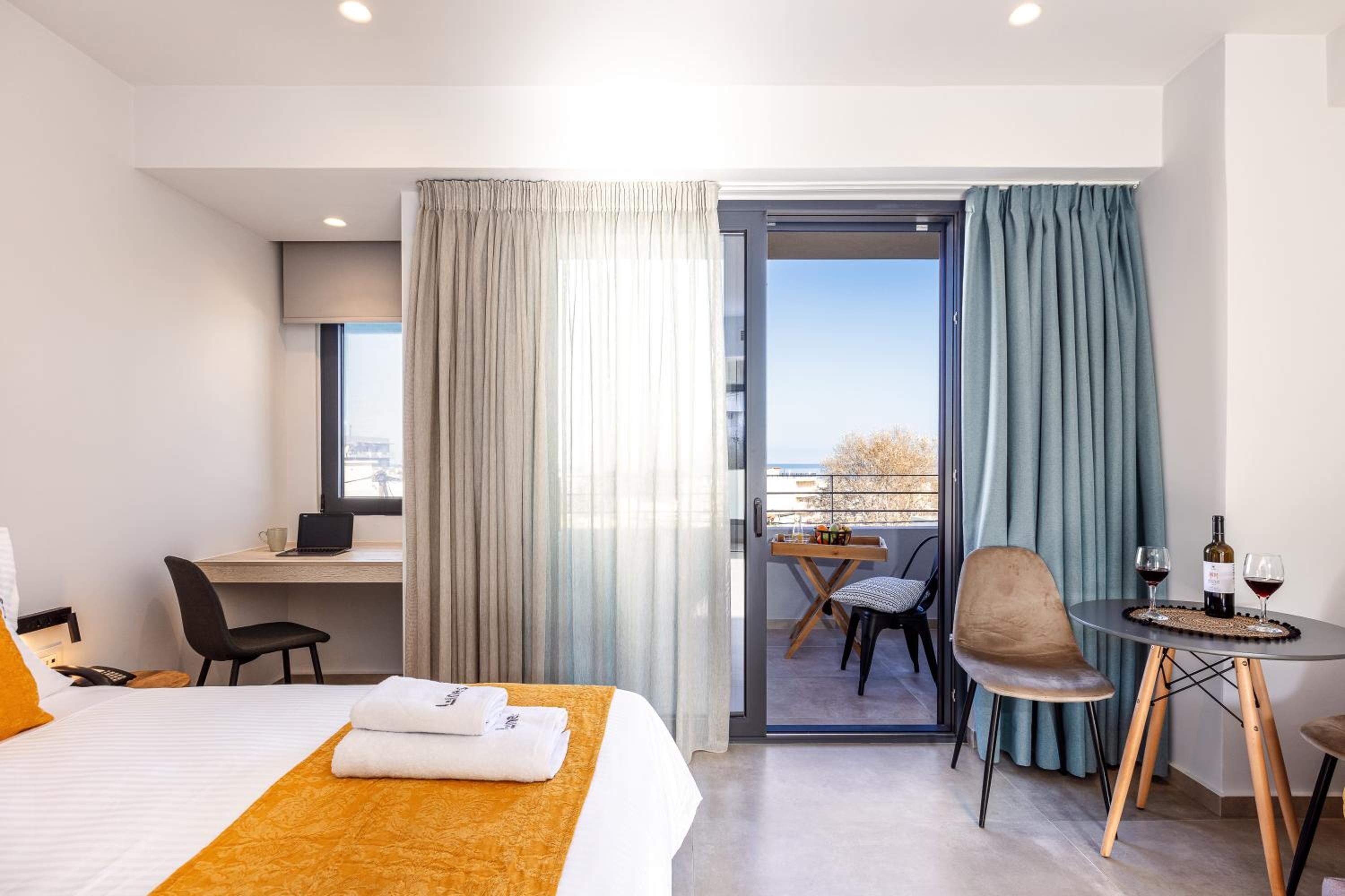 Superior Triple Room - Photo 2