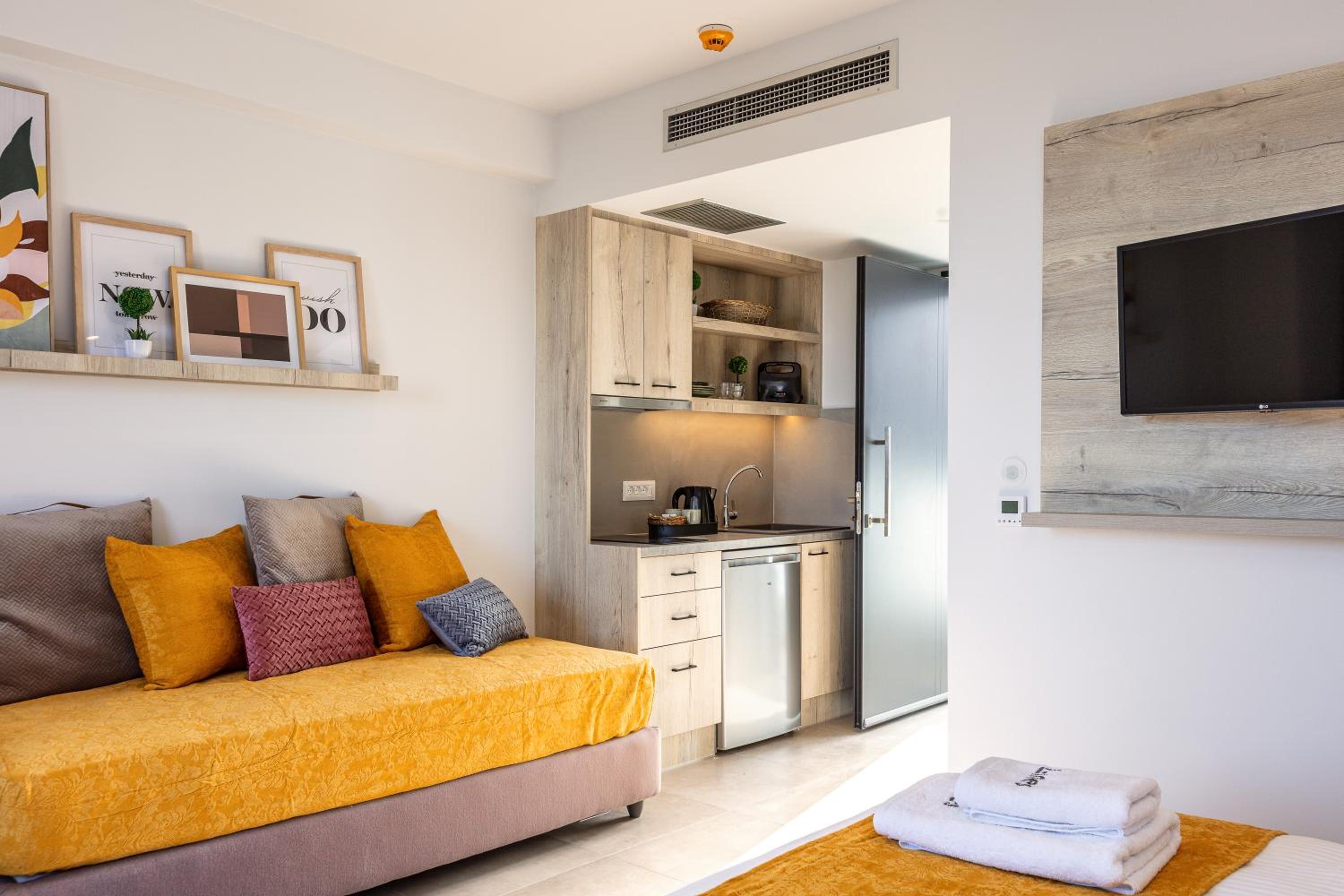 Superior Triple Room - Photo 6