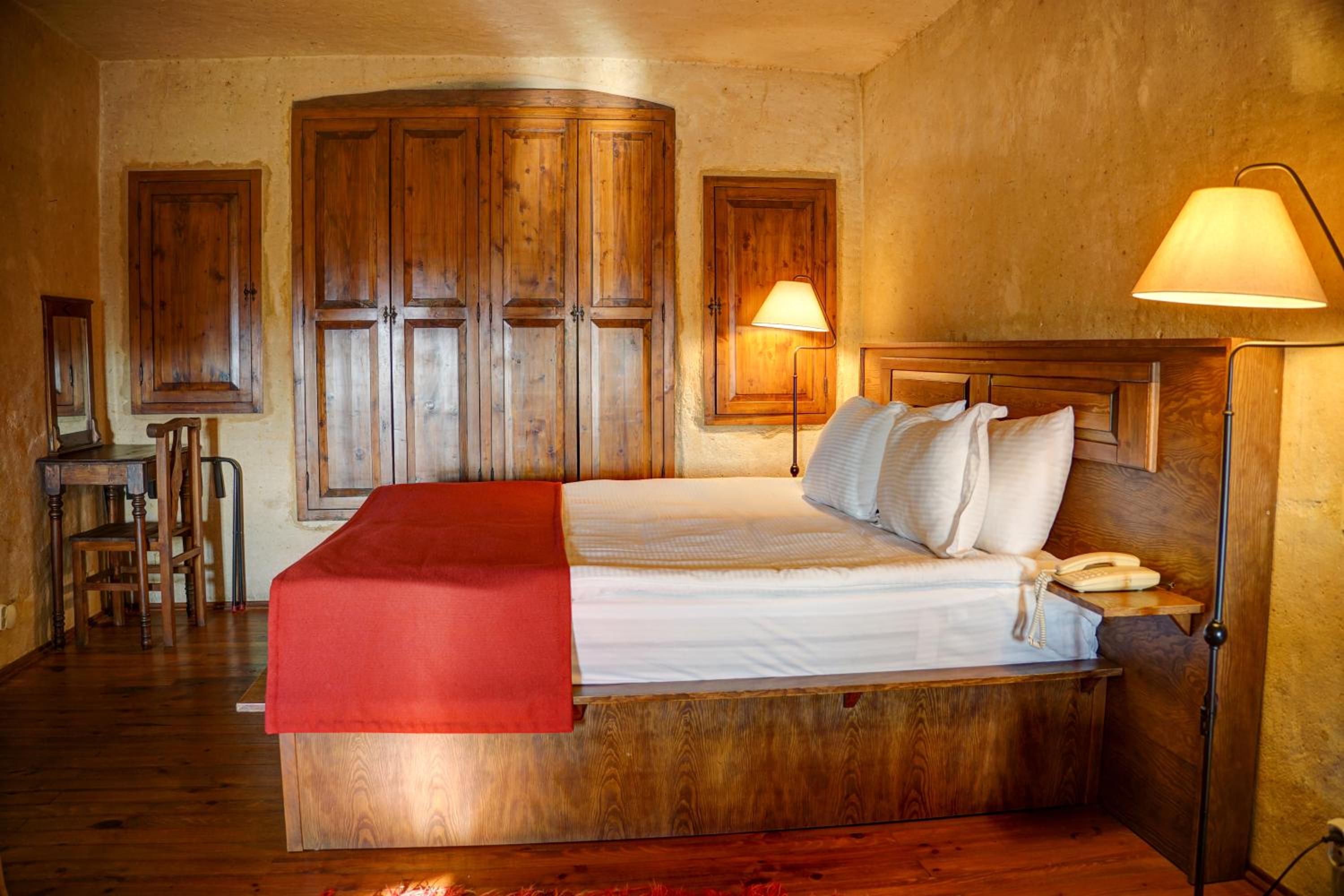 Double Cave Room  - Photo 10