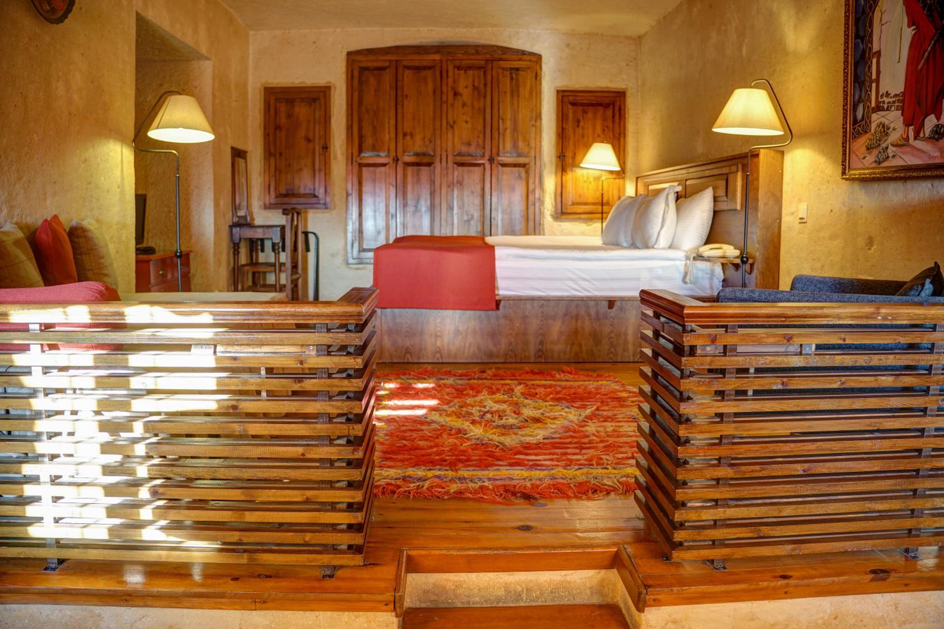Double Cave Room  - Photo 11