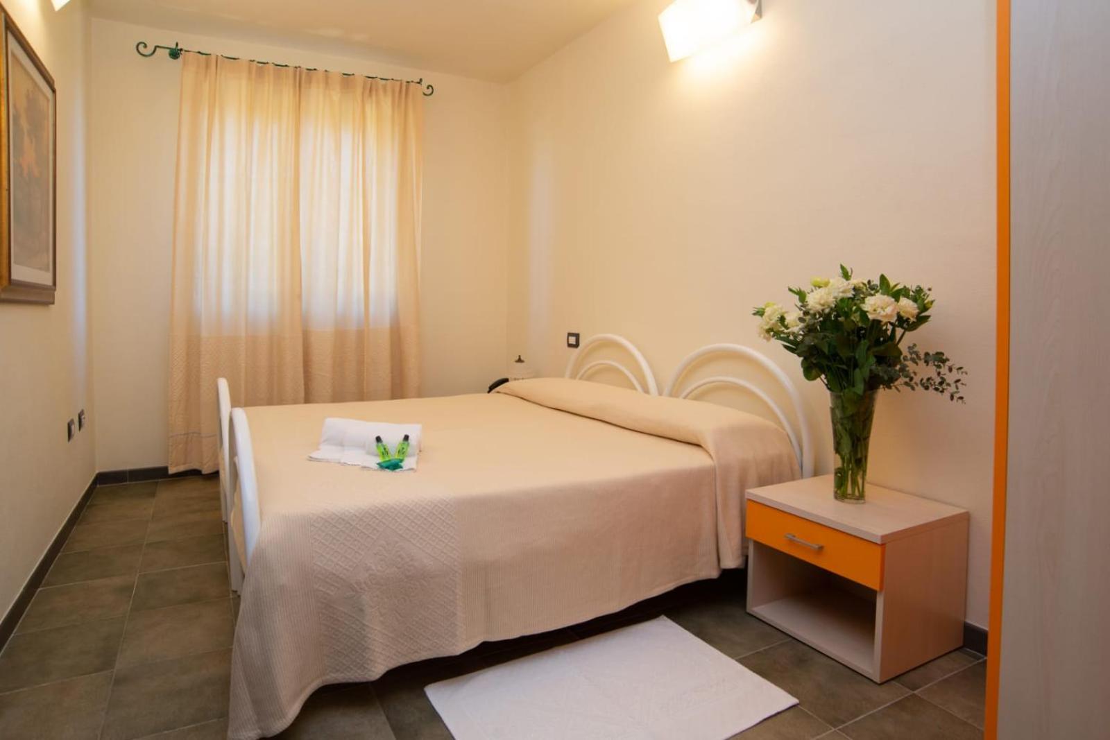 Standard Double or Twin Room photo 1