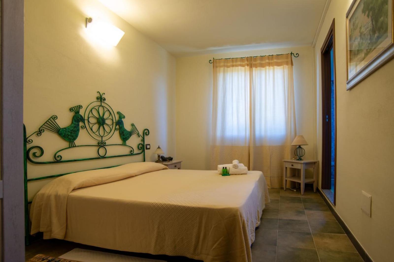 Superior Double or Twin Room - Photo 1