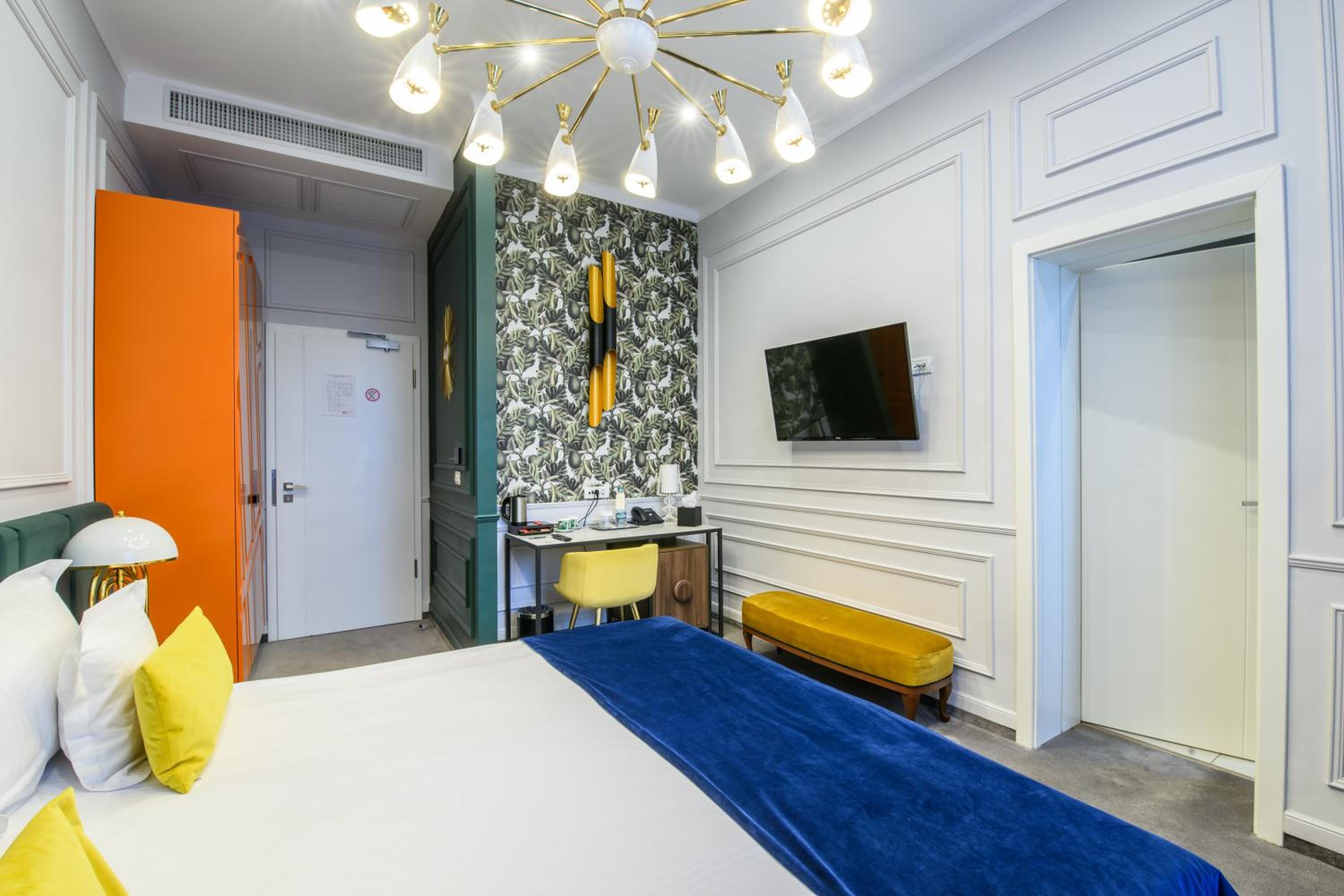 Double Room - Photo 2
