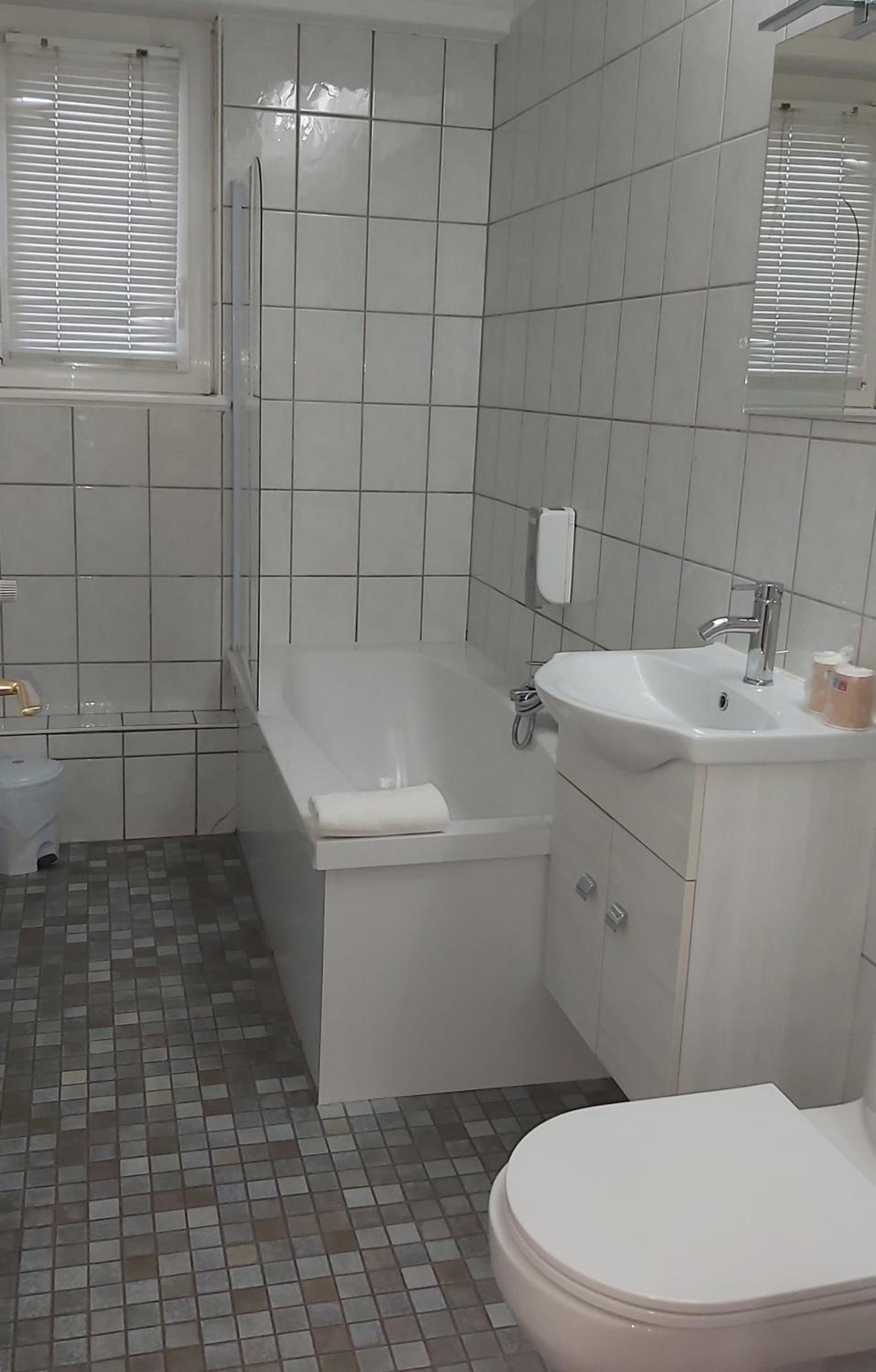 Comfort Double Room - Photo 6