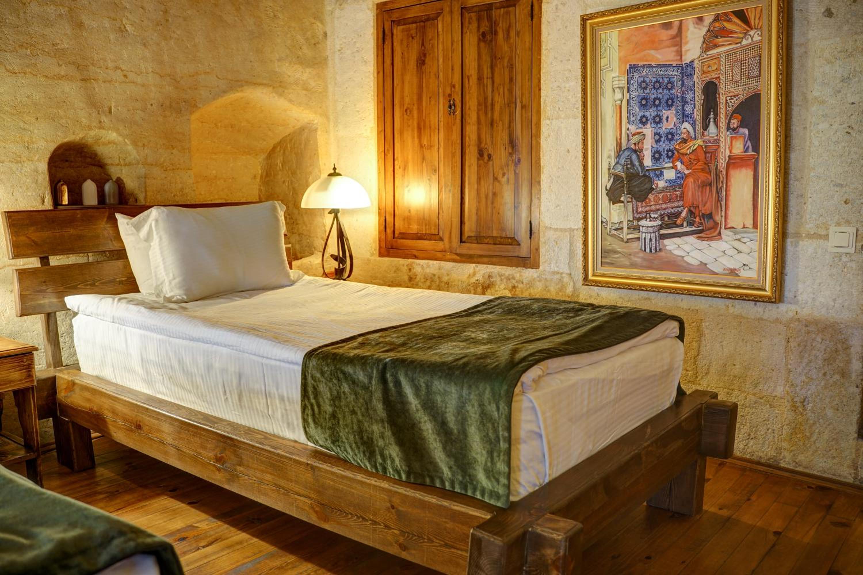 King Cave Suite - Photo 11