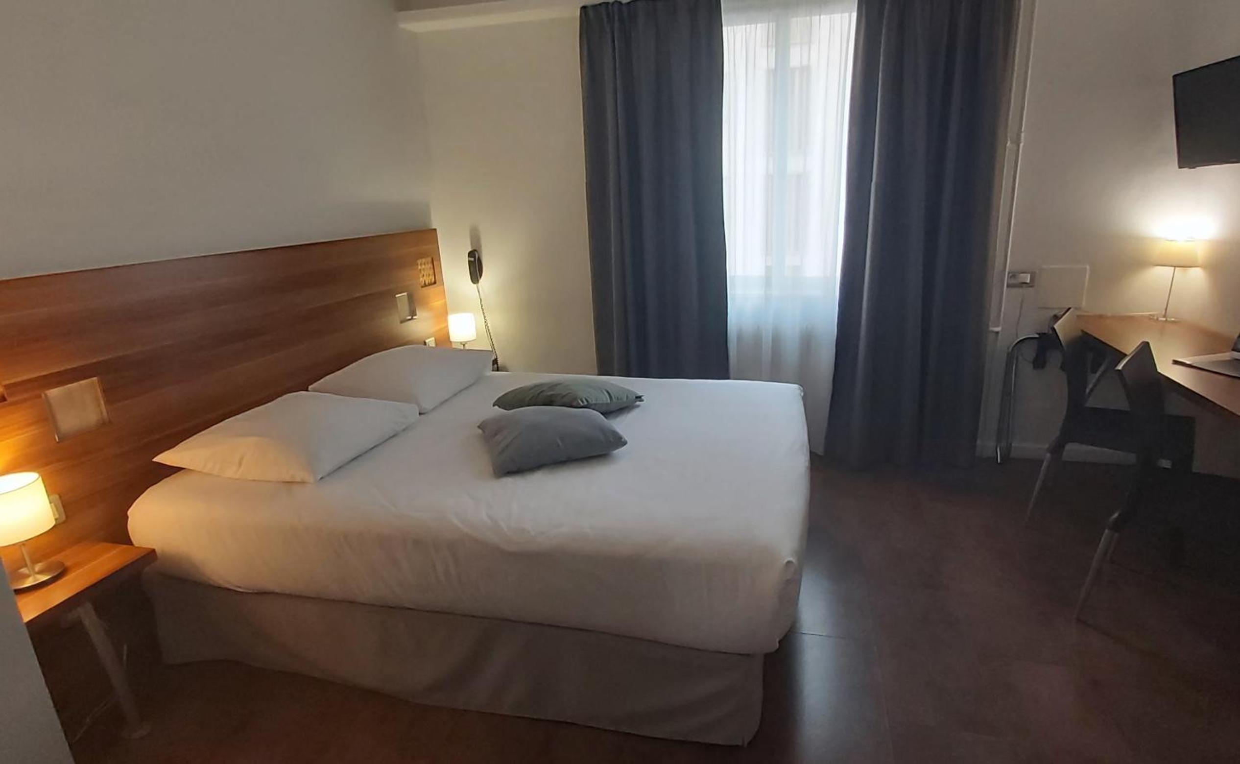 Comfort Double Room - Photo 11