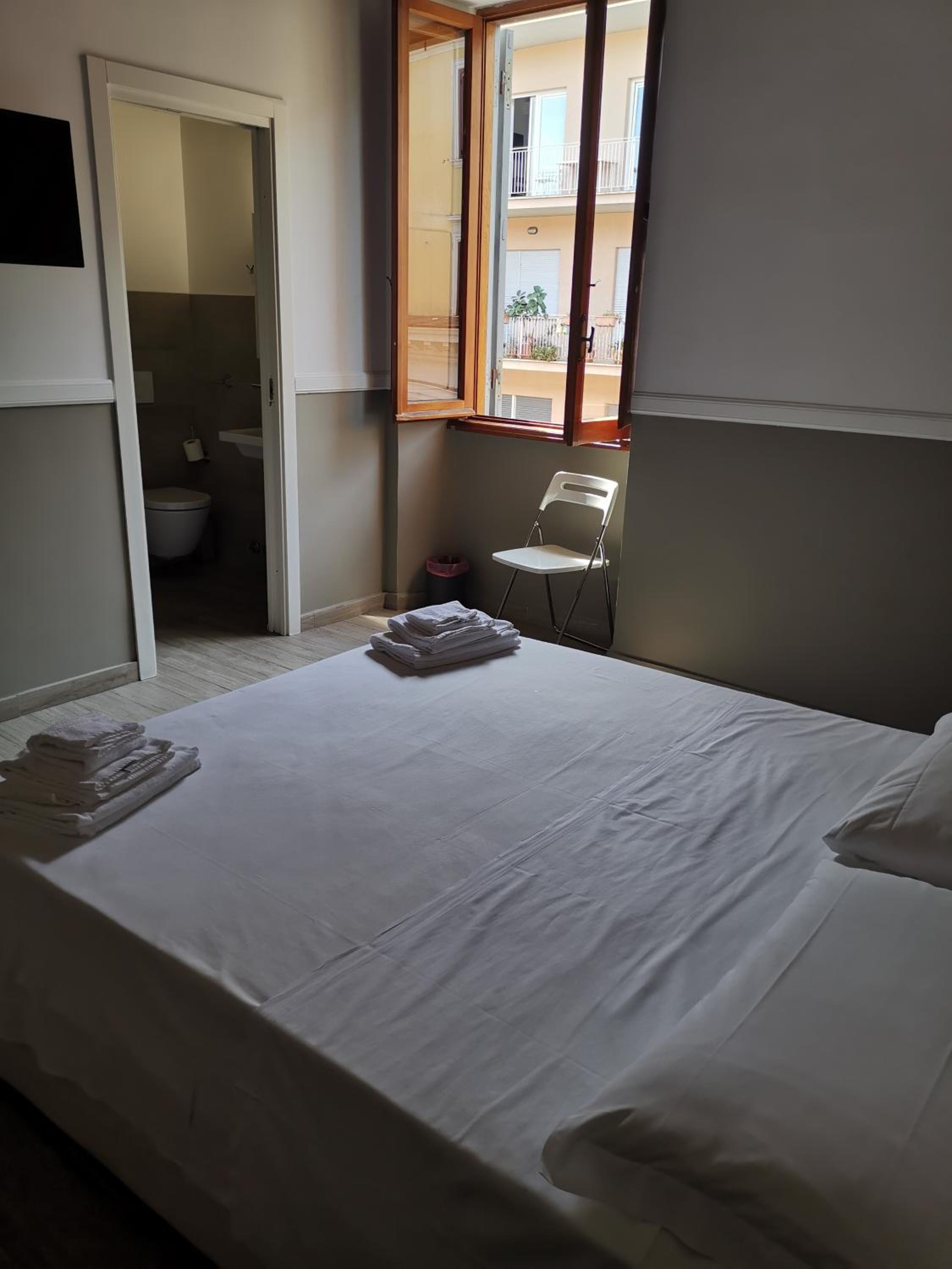 Double Room photo 3