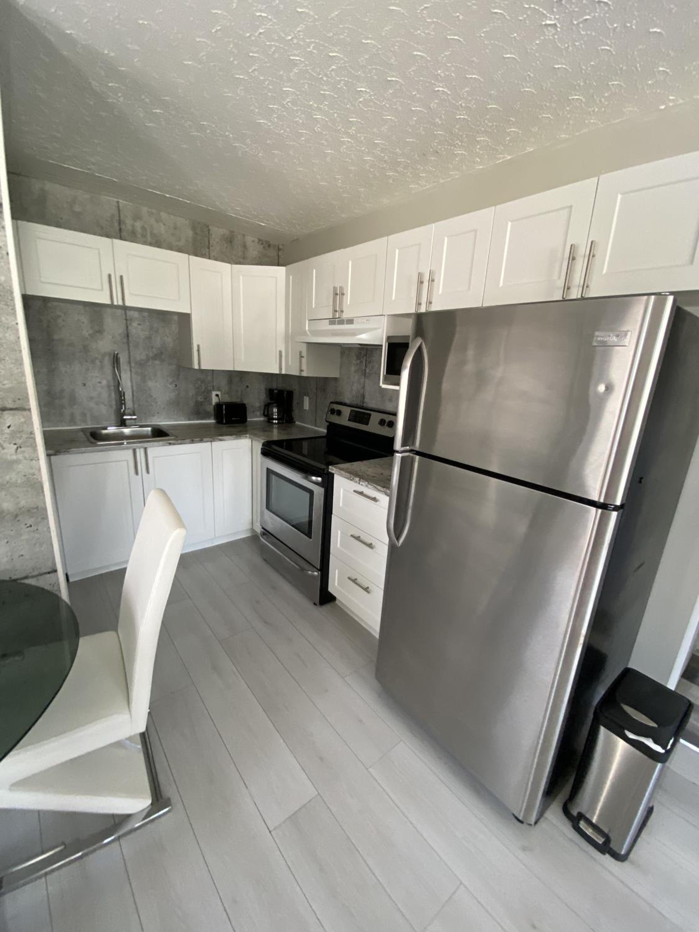 Two-Bedroom Apartment - Photo 14