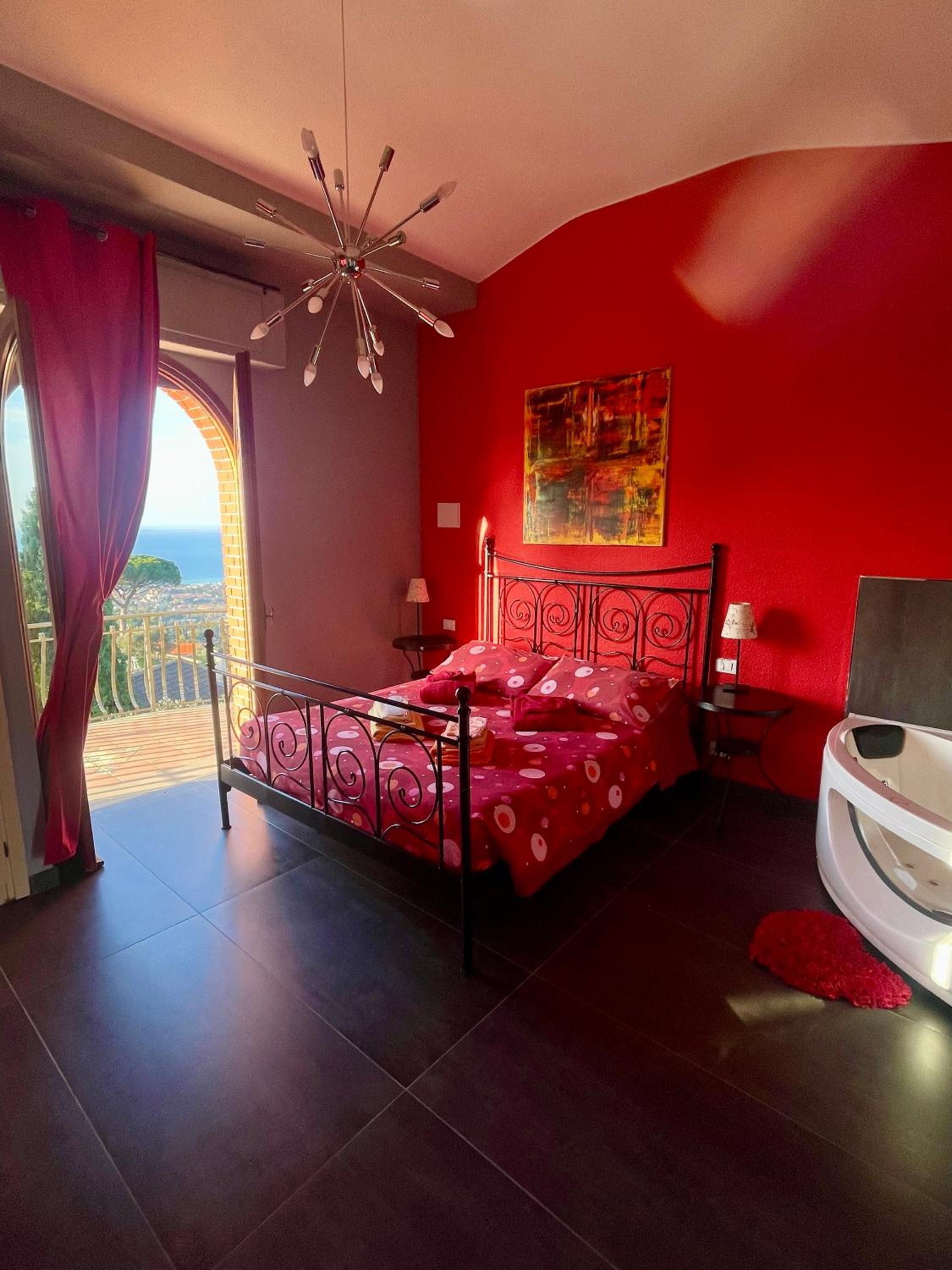 Double Room with Spa Bath photo 2