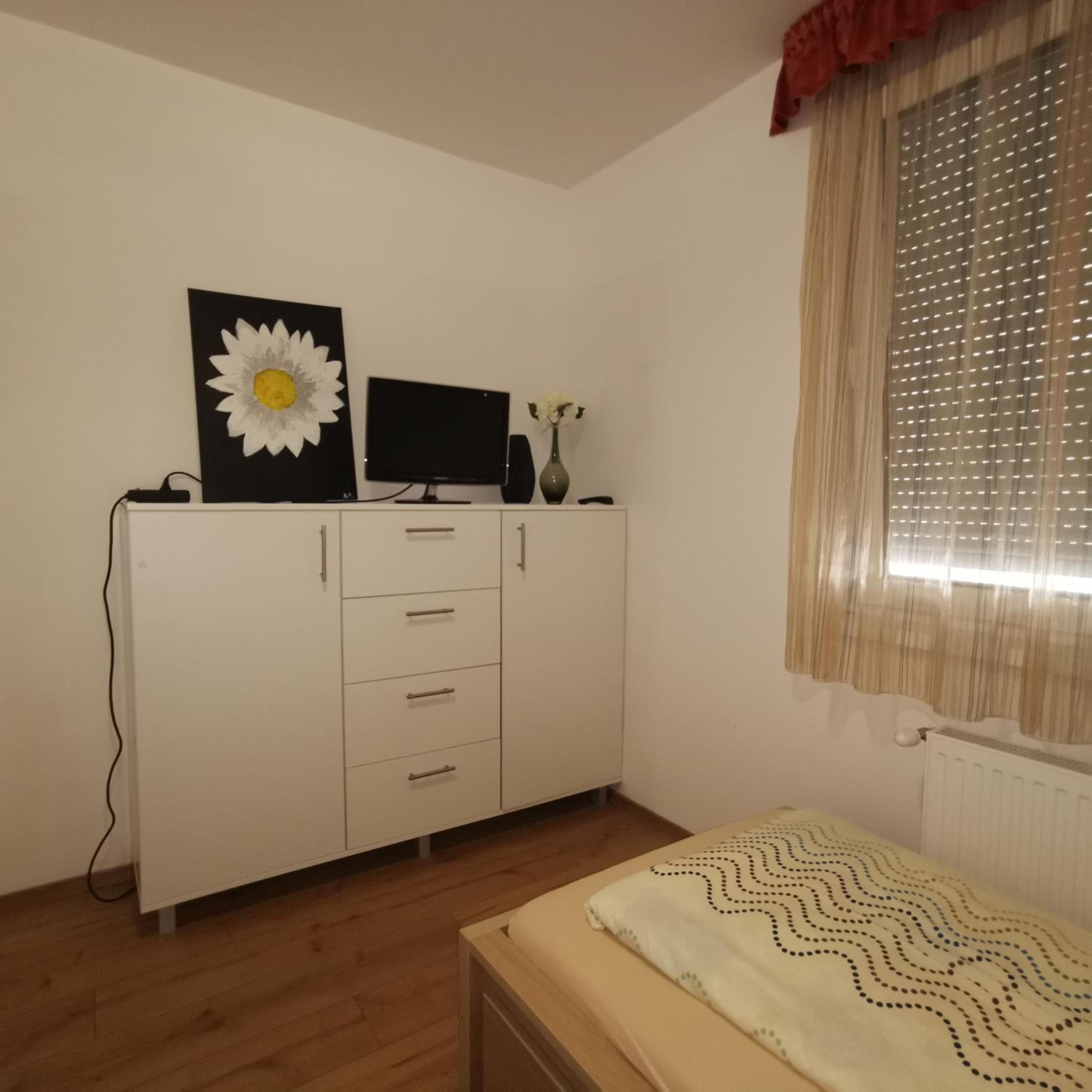 Luxury Apartment - Photo 42