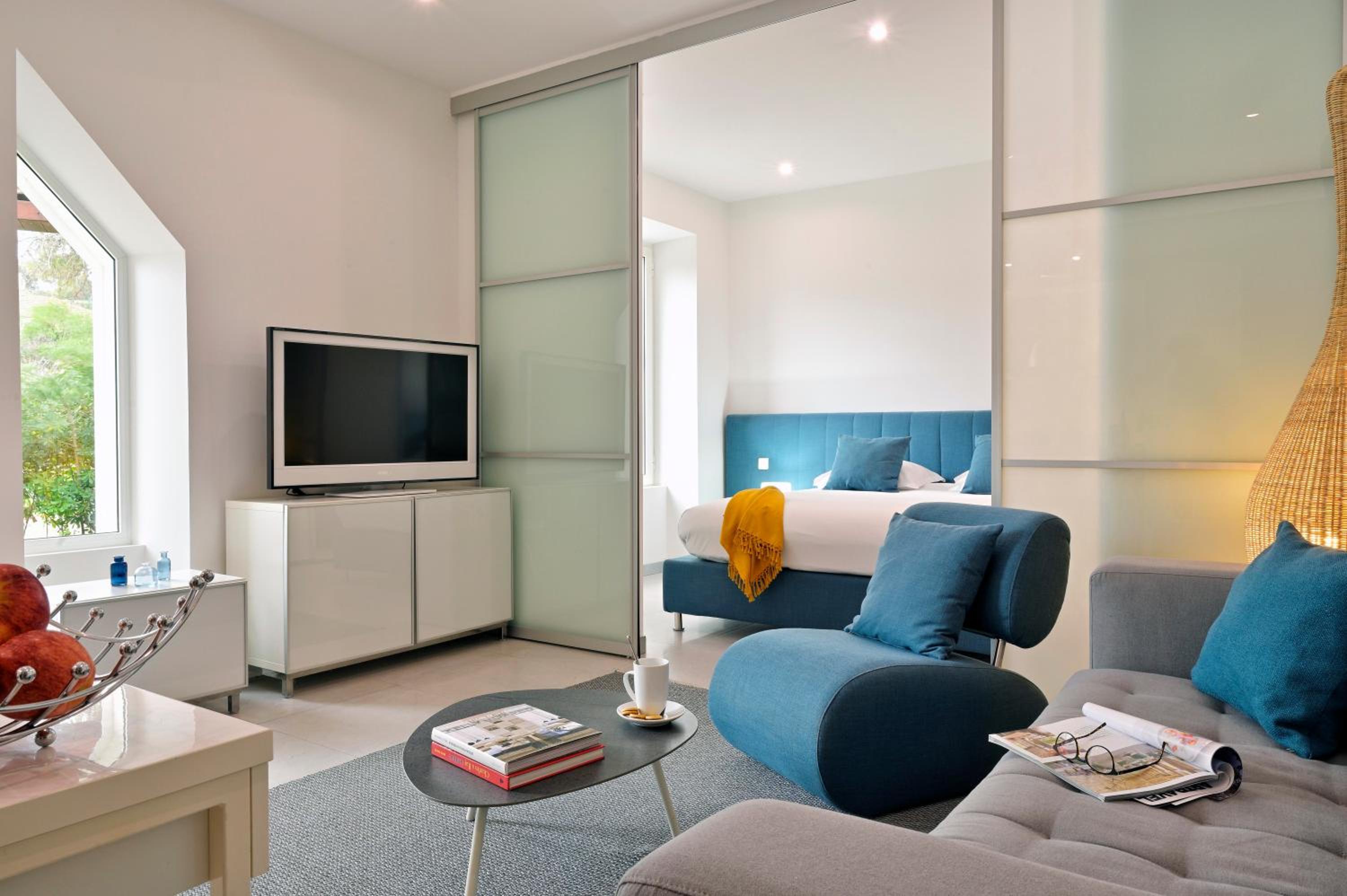 Two bedrooms apartment with Terrace