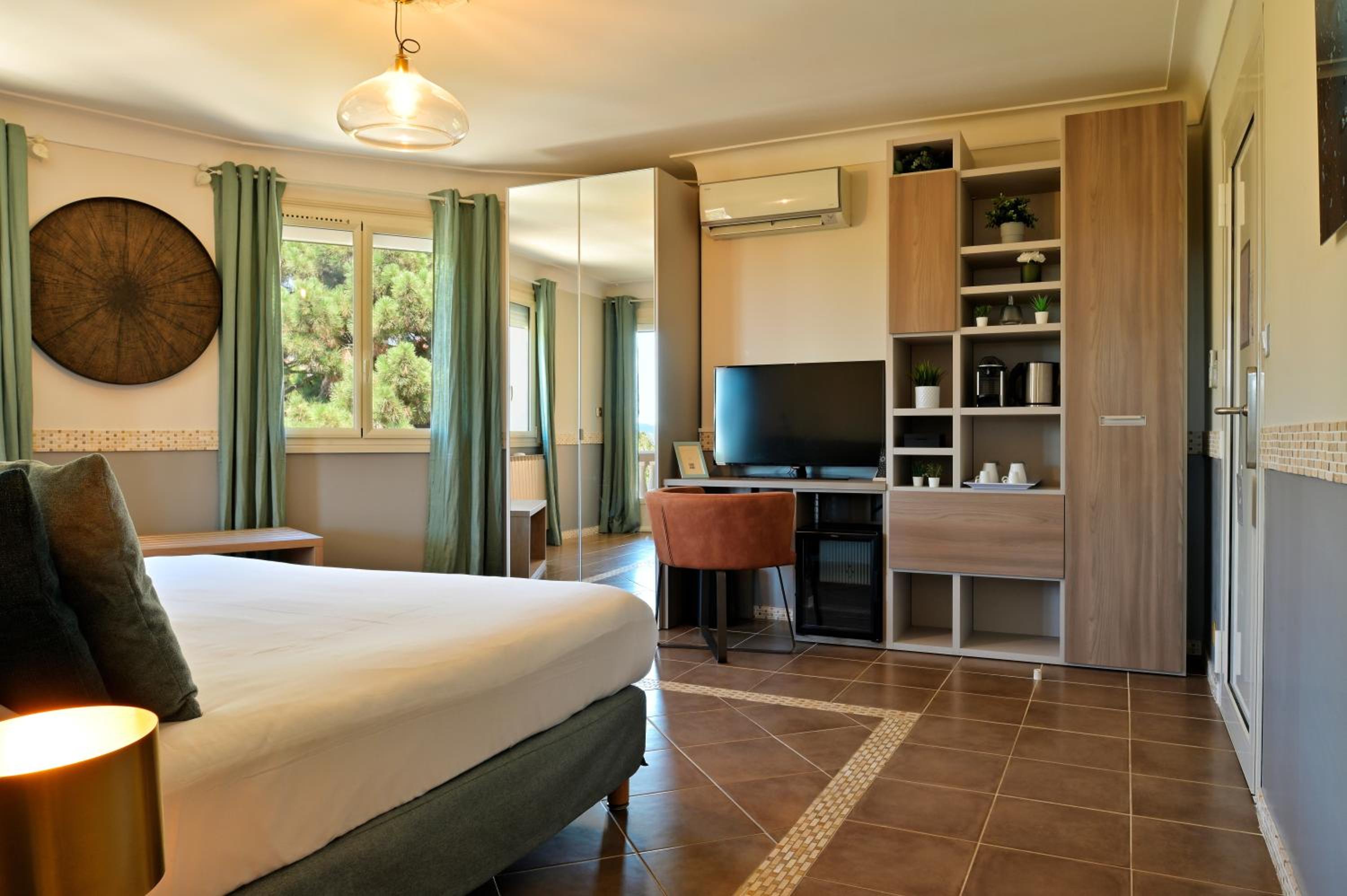 Junior Suite - 1st Floor