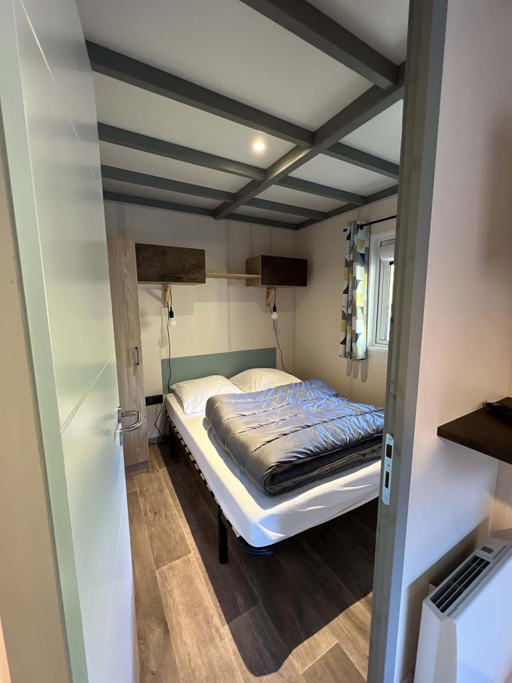 Two-Bedroom Chalet (5 Adults) - Photo 2