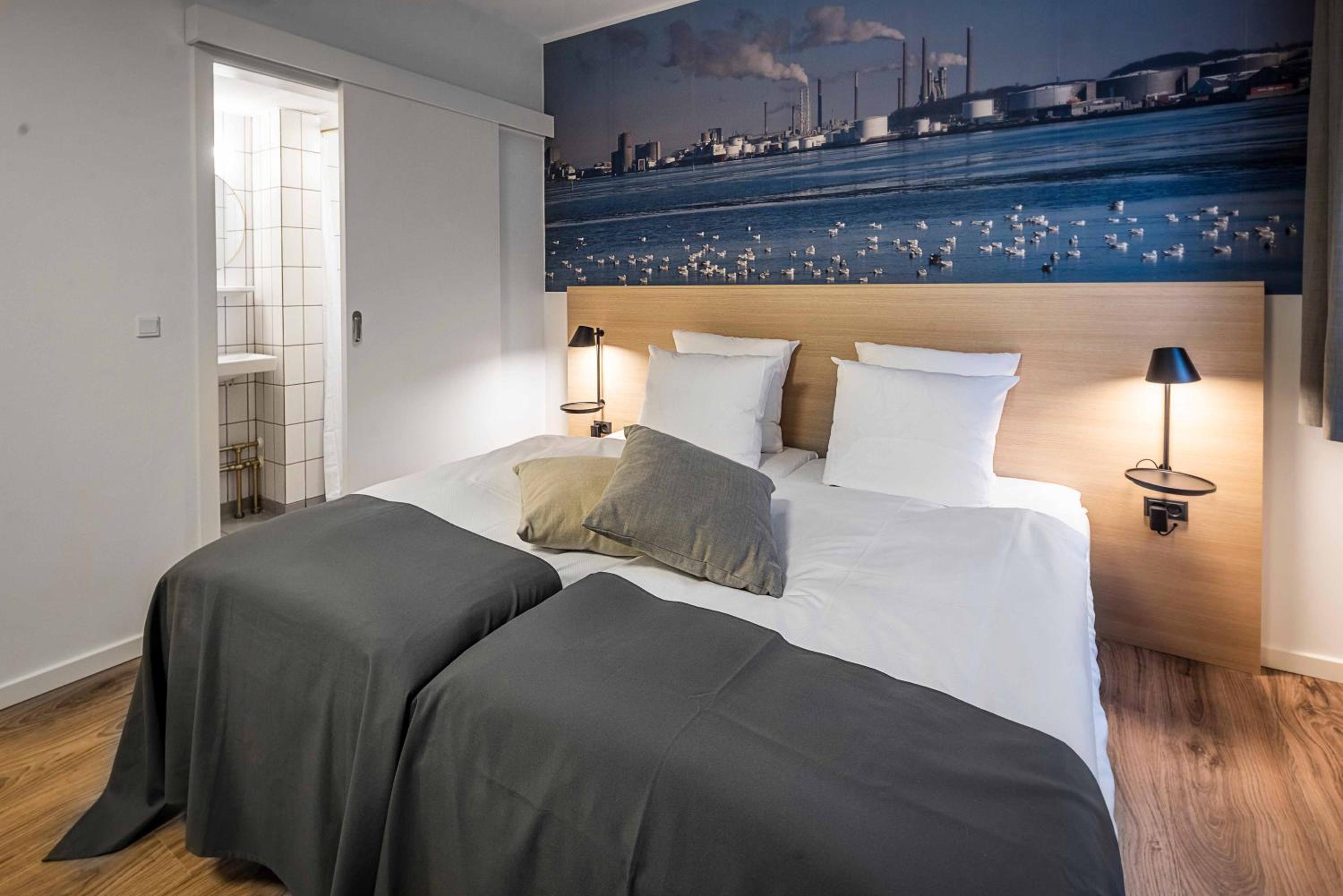 Business Double Room photo 2