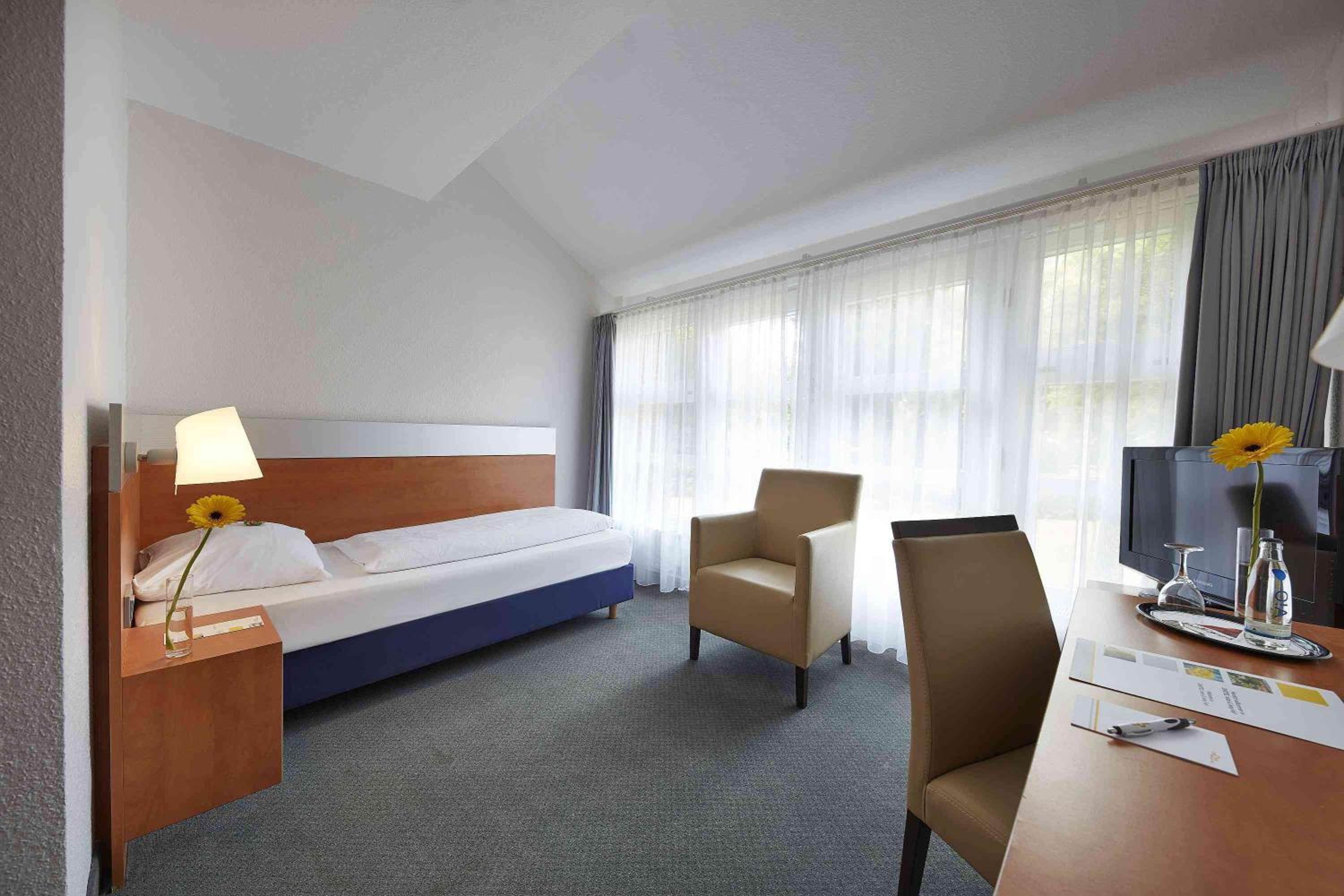 Business Single Room
