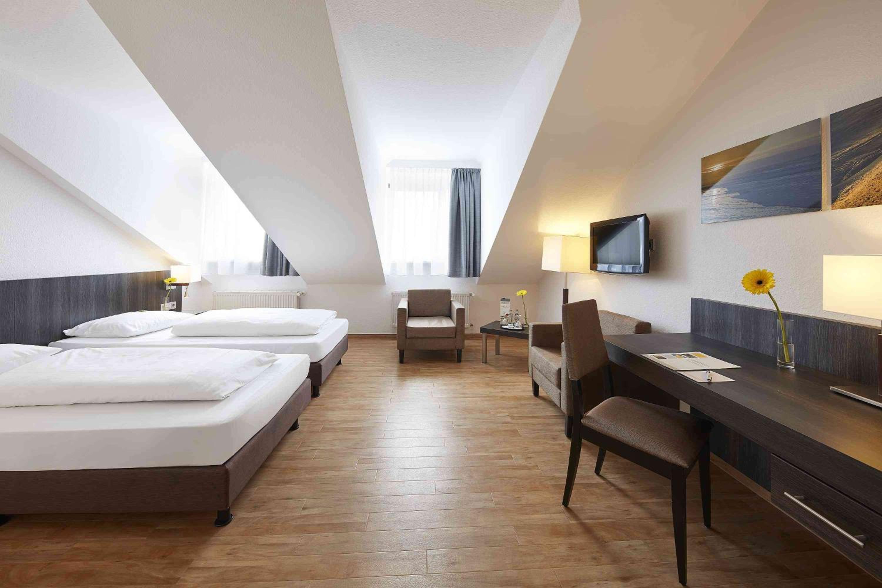 Business Twin Room