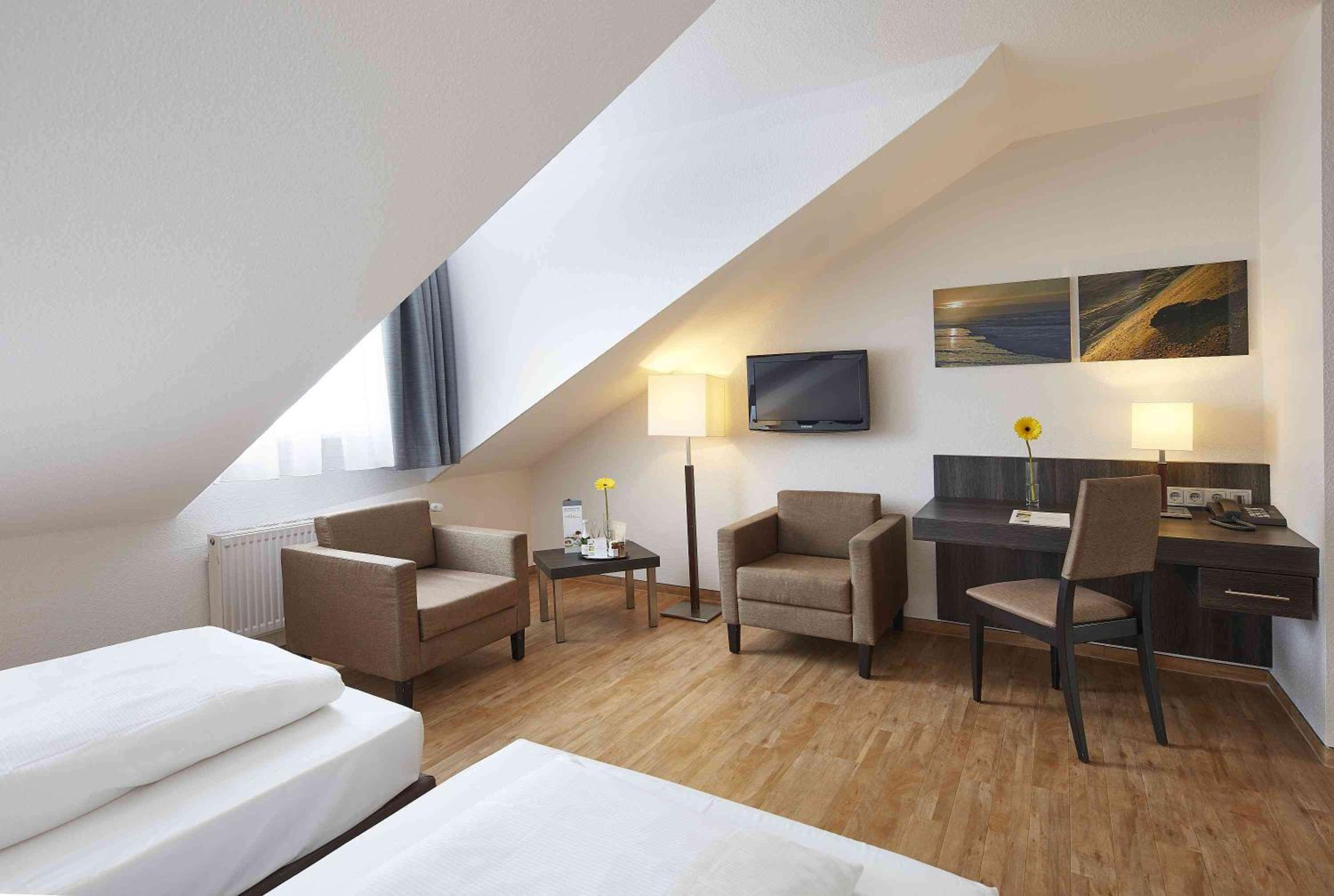Business Twin Room