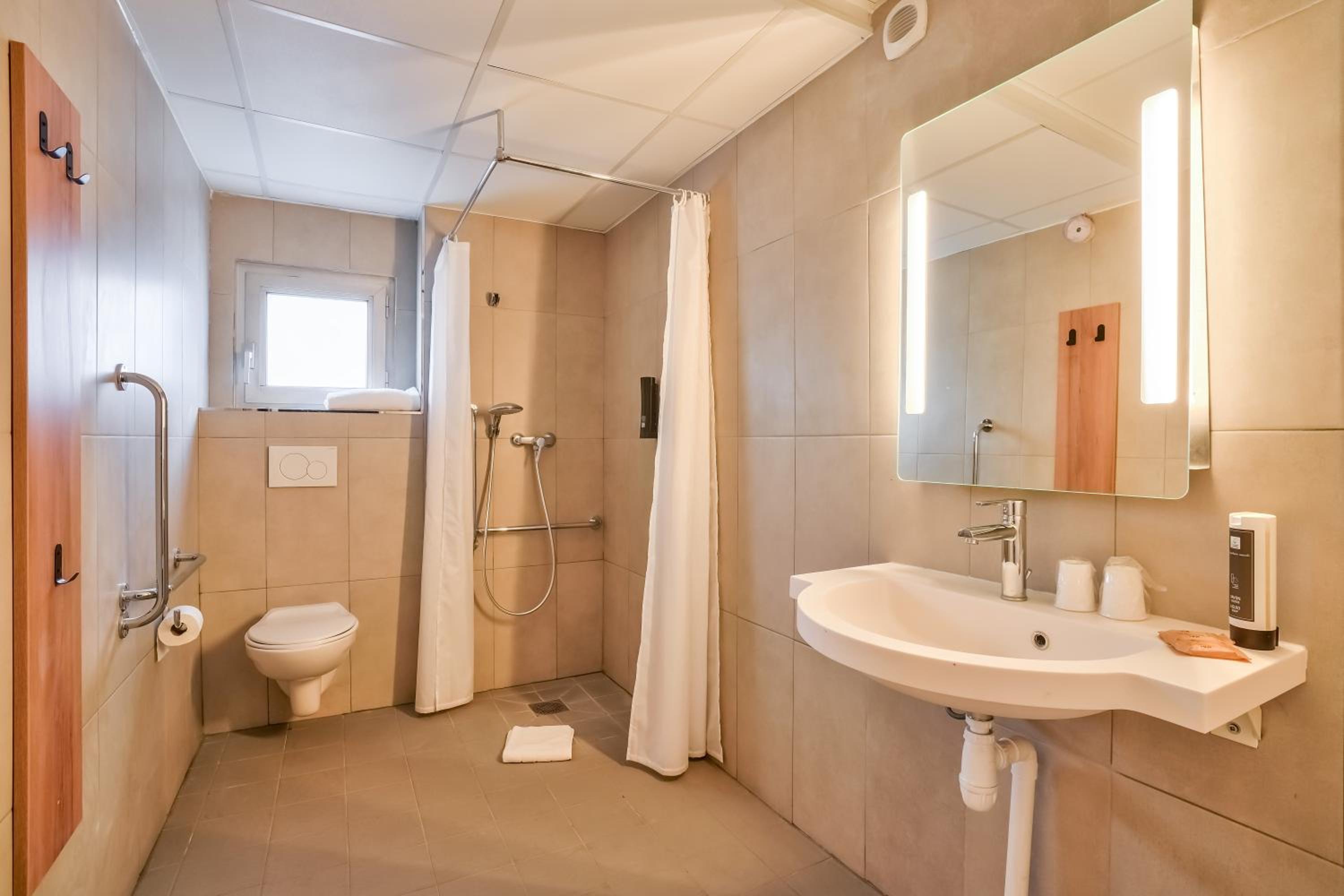 Double Room - Disability Access