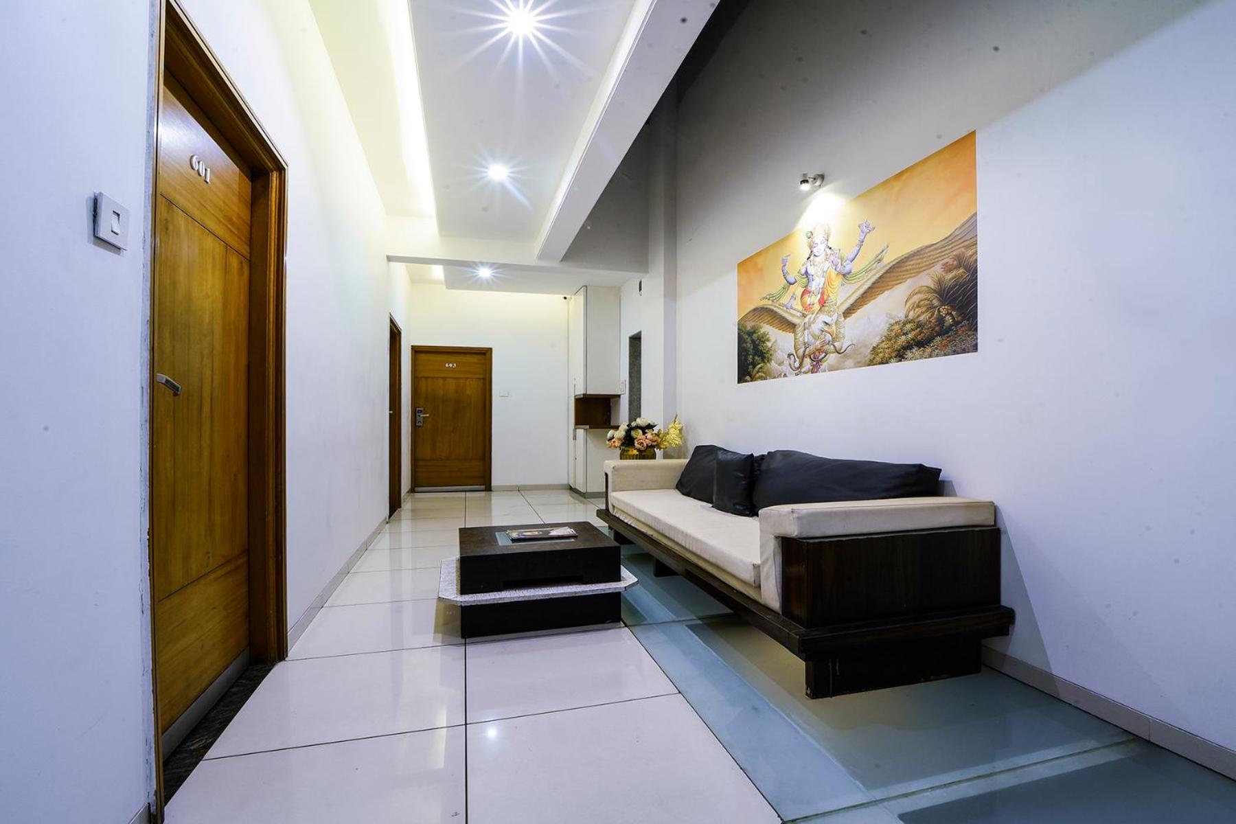 Double Room - Photo 3