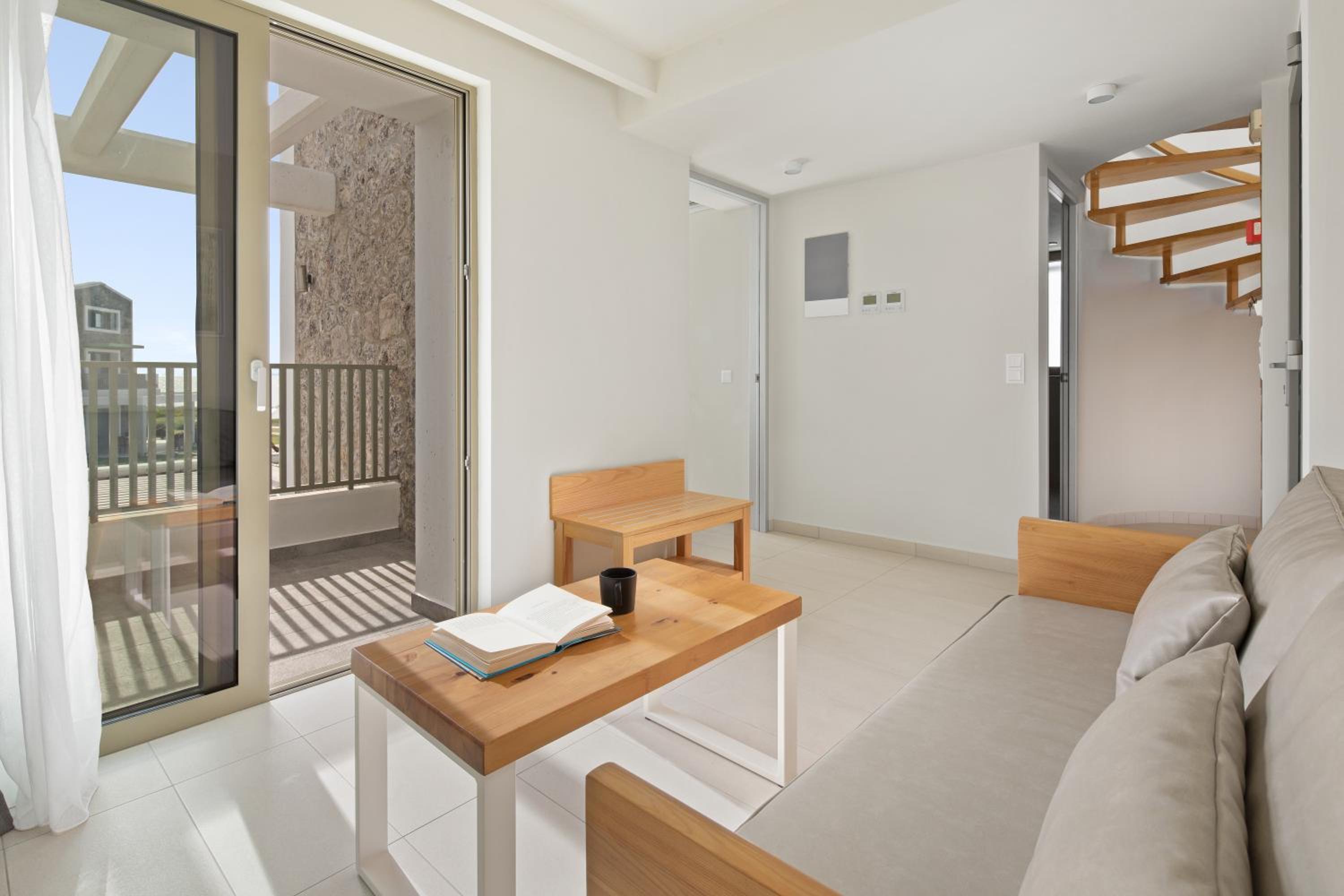 Premium Suite with Direct Sea View photo 3