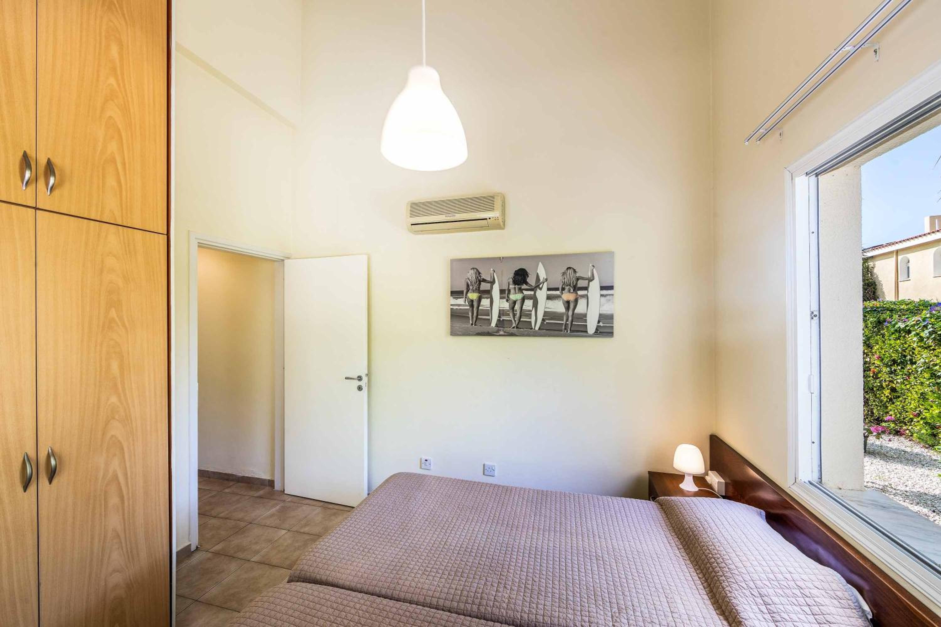 Three-Bedroom Villa photo 2