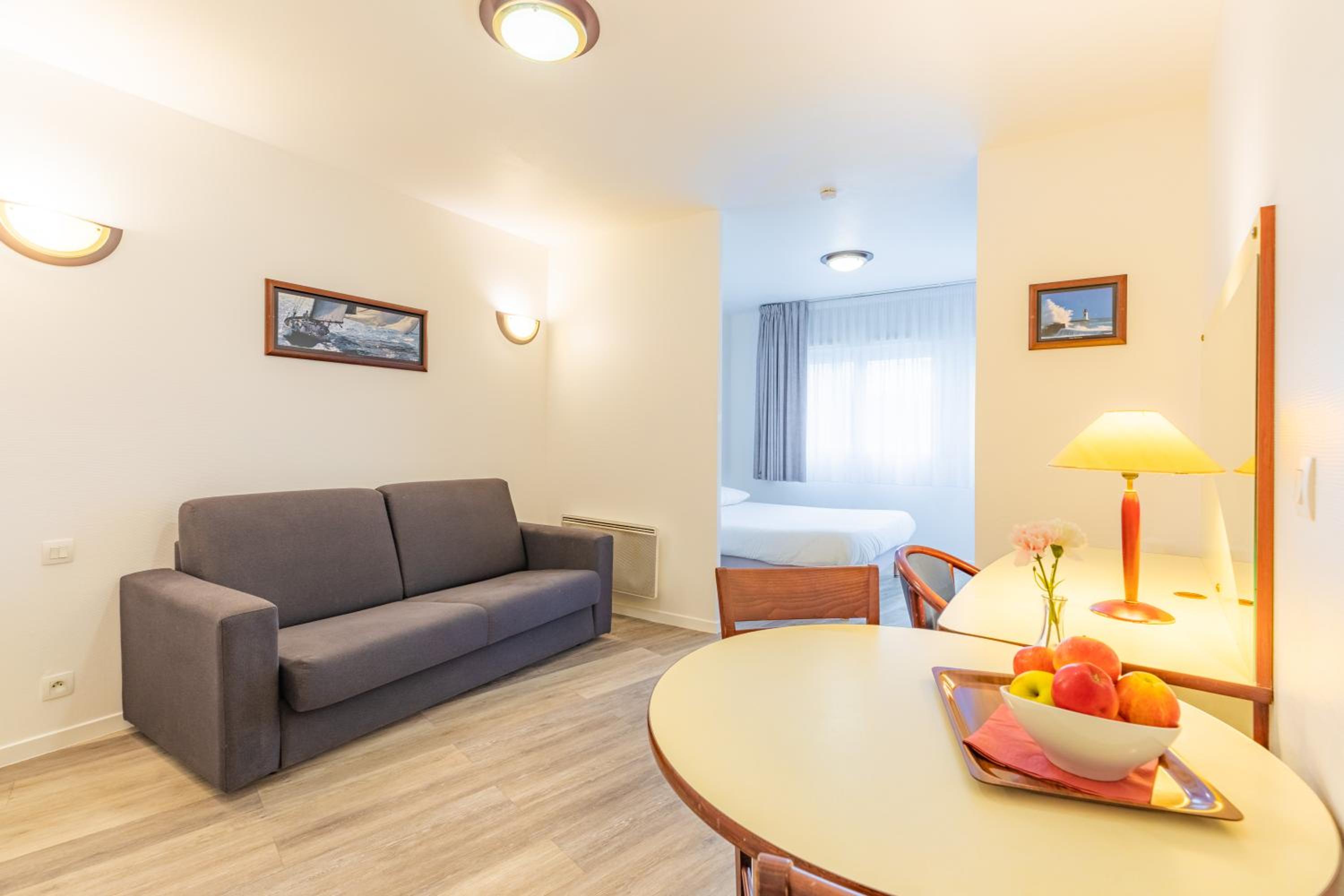 Apartment - Photo 3