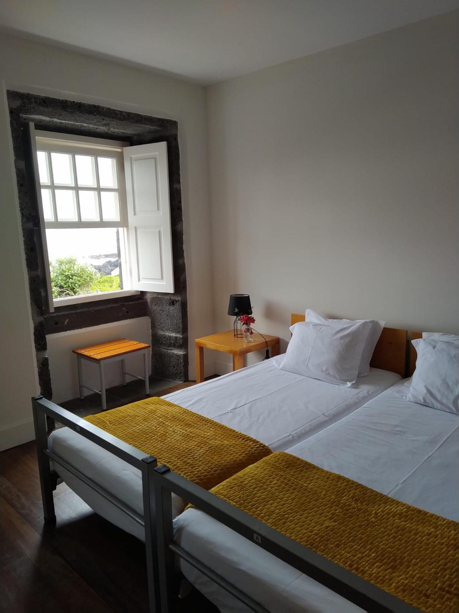 Twin Room with Private Bathroom photo 1