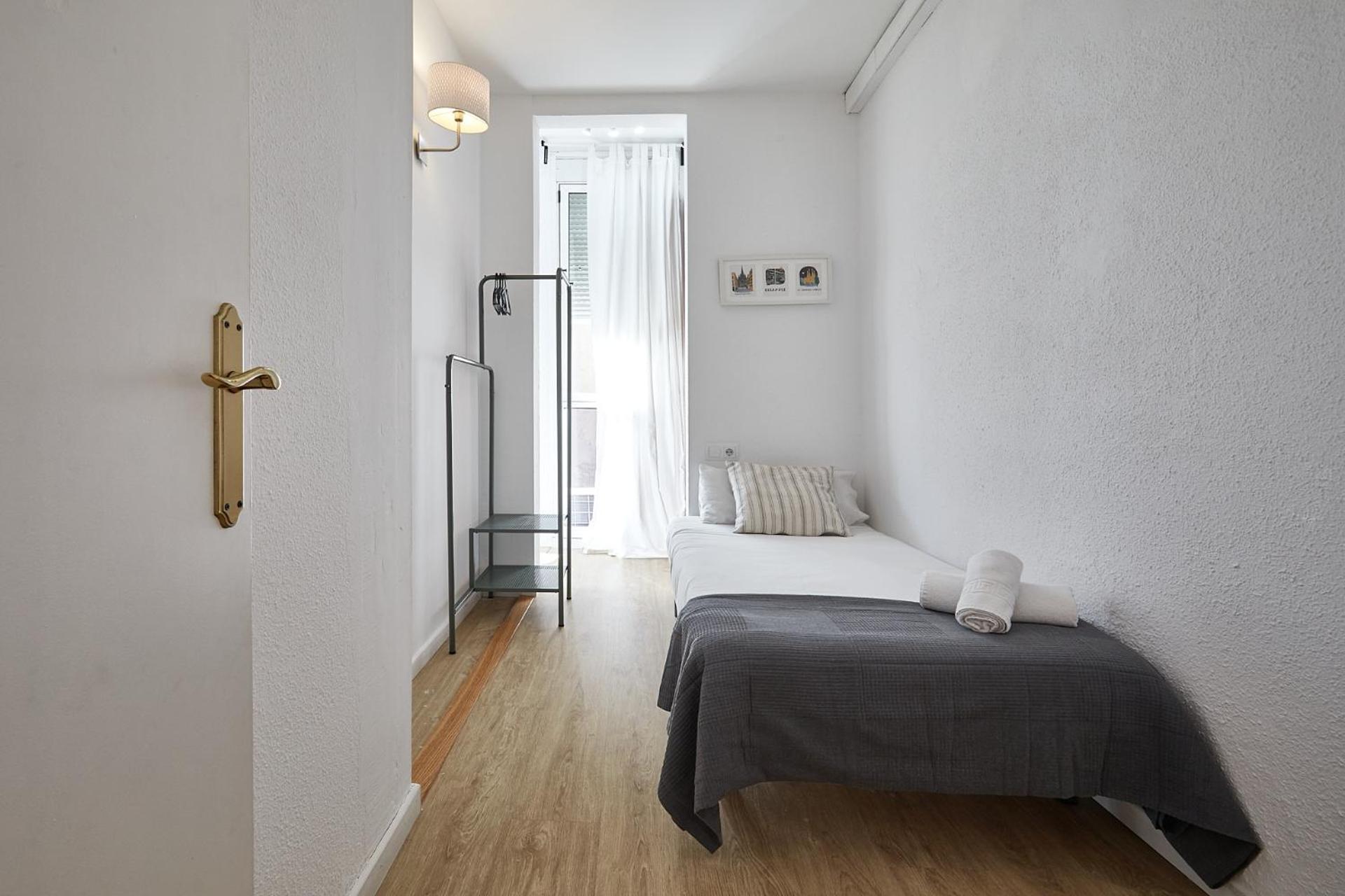 Three-Bedroom Apartment photo 2