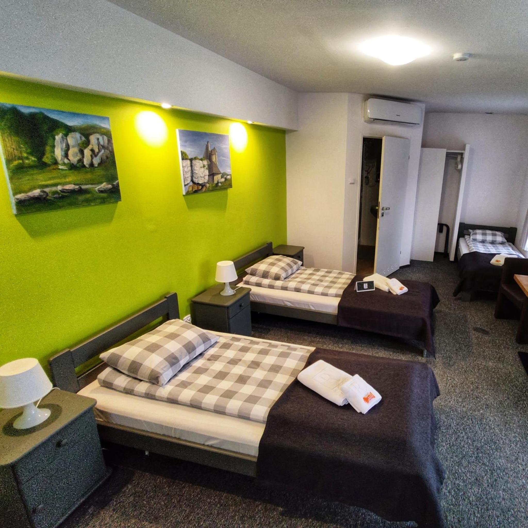 Triple Room - Photo 1