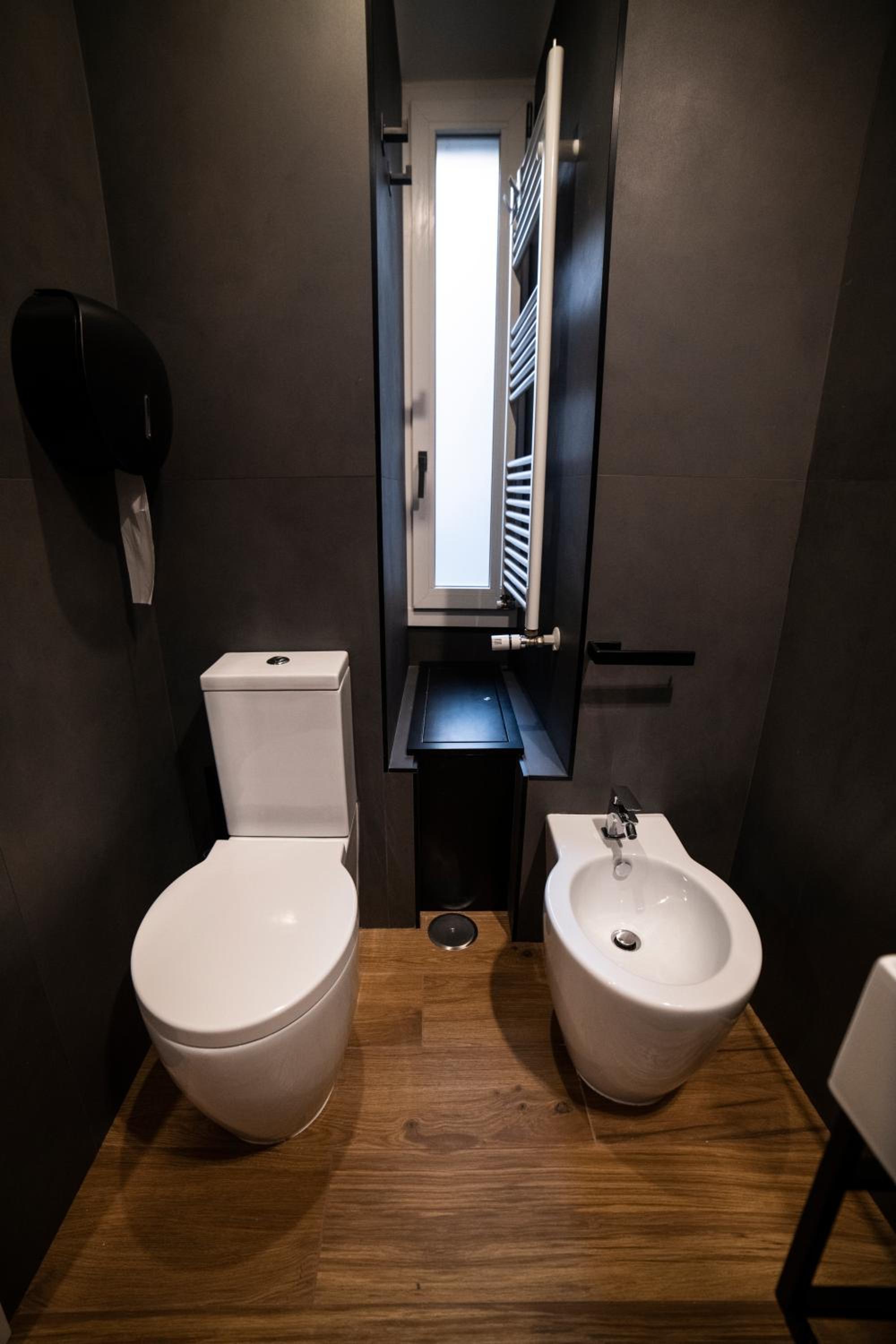 Double Room with Private Bathroom photo 2