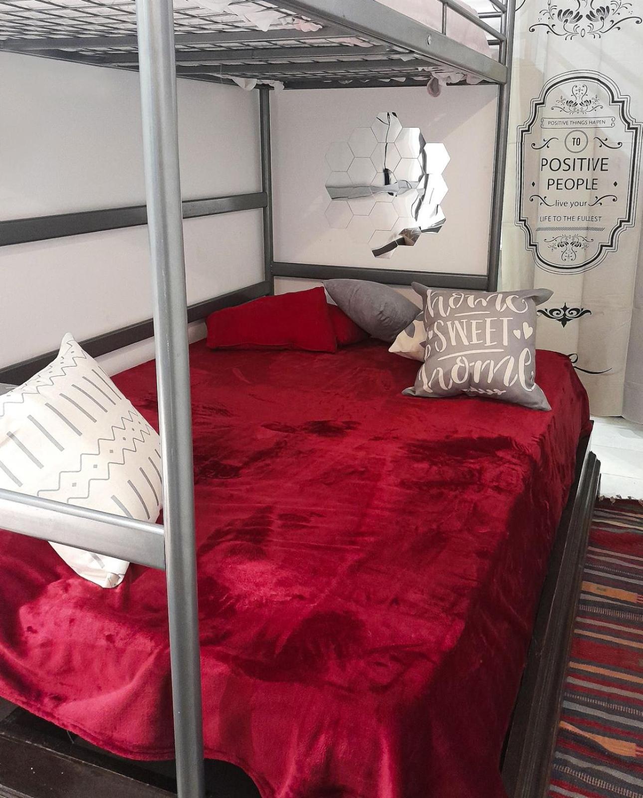 Studio Apartment photo 2