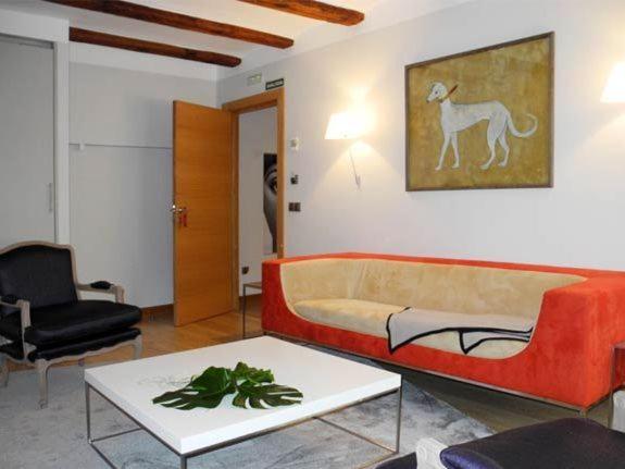 Suite - Photo 4