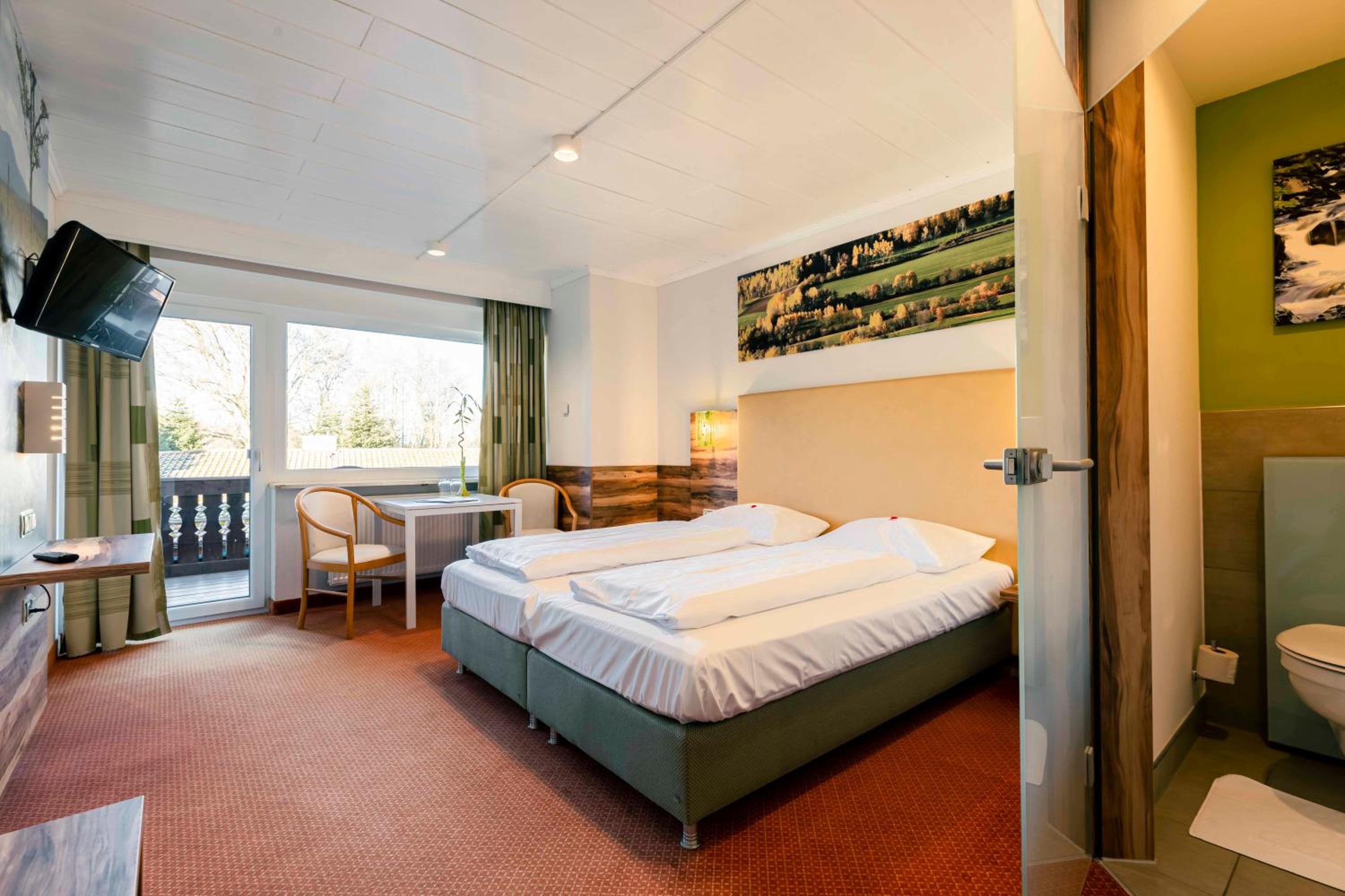 Premium Twin Room