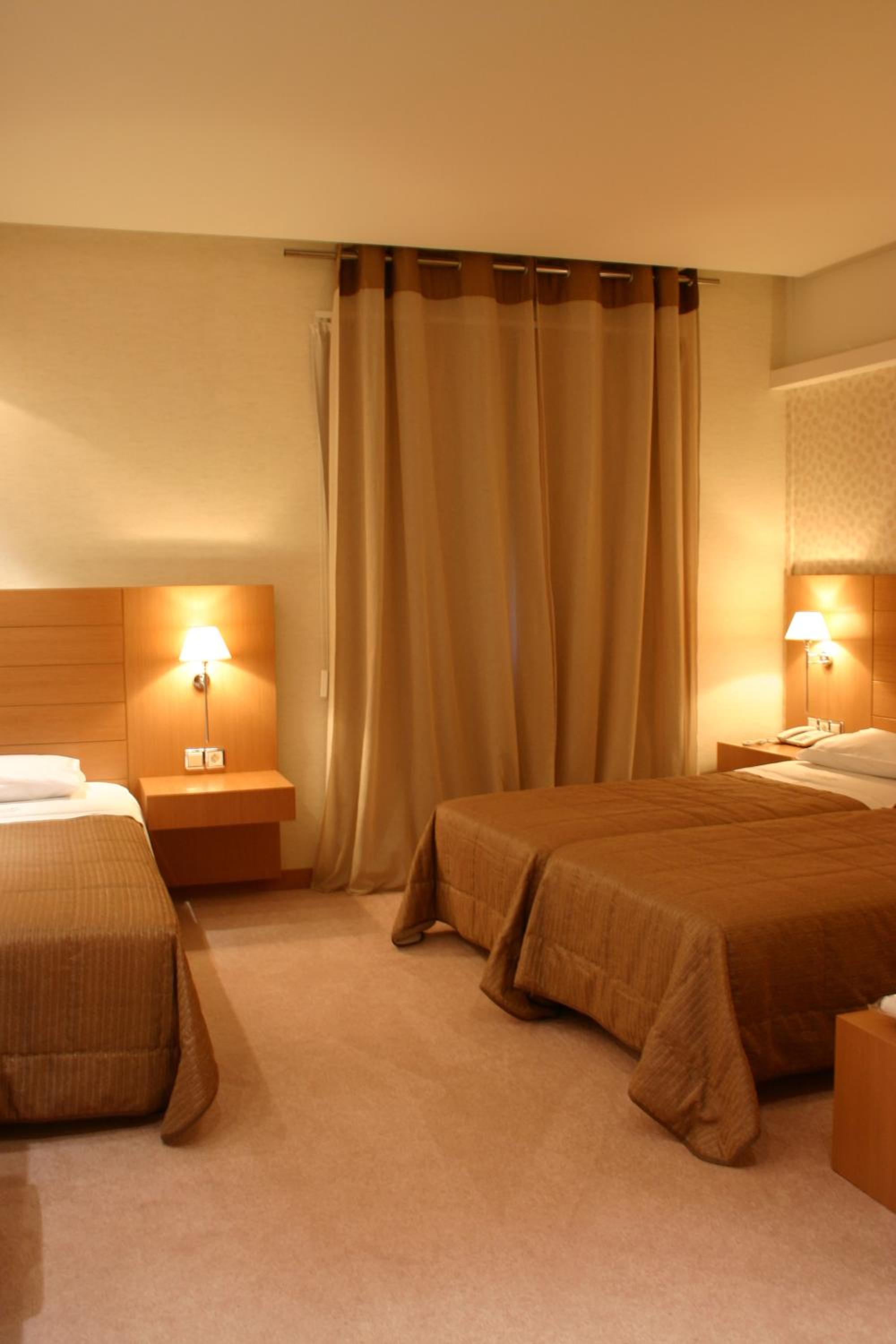 Triple Room - Photo 7